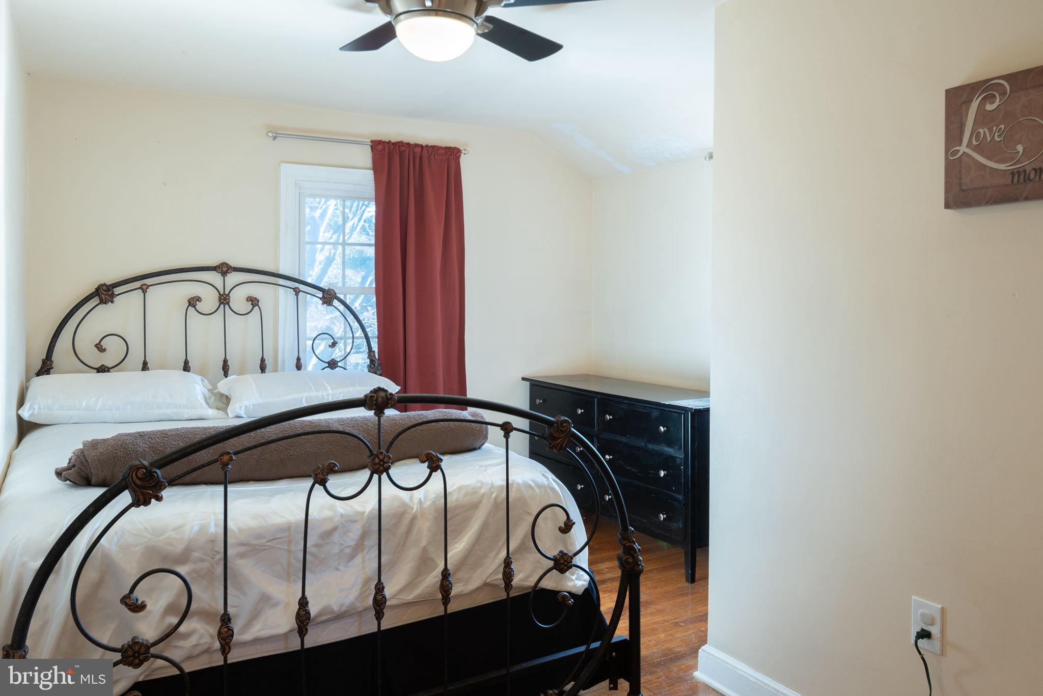 GOSHEN TERR - Residential