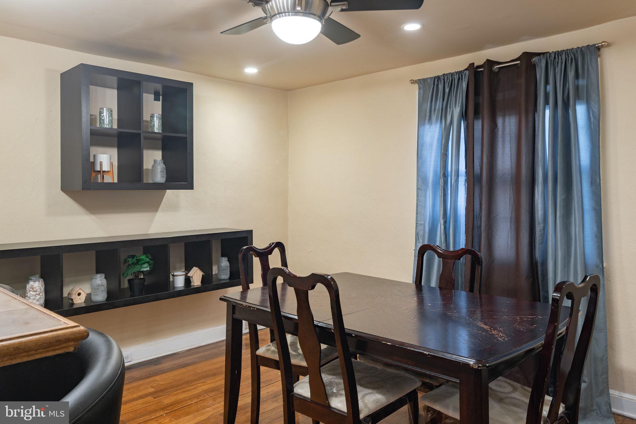 GOSHEN TERR - Residential