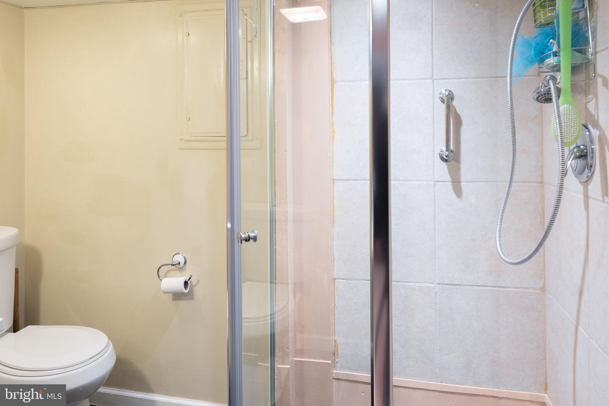 GOSHEN TERR - Residential