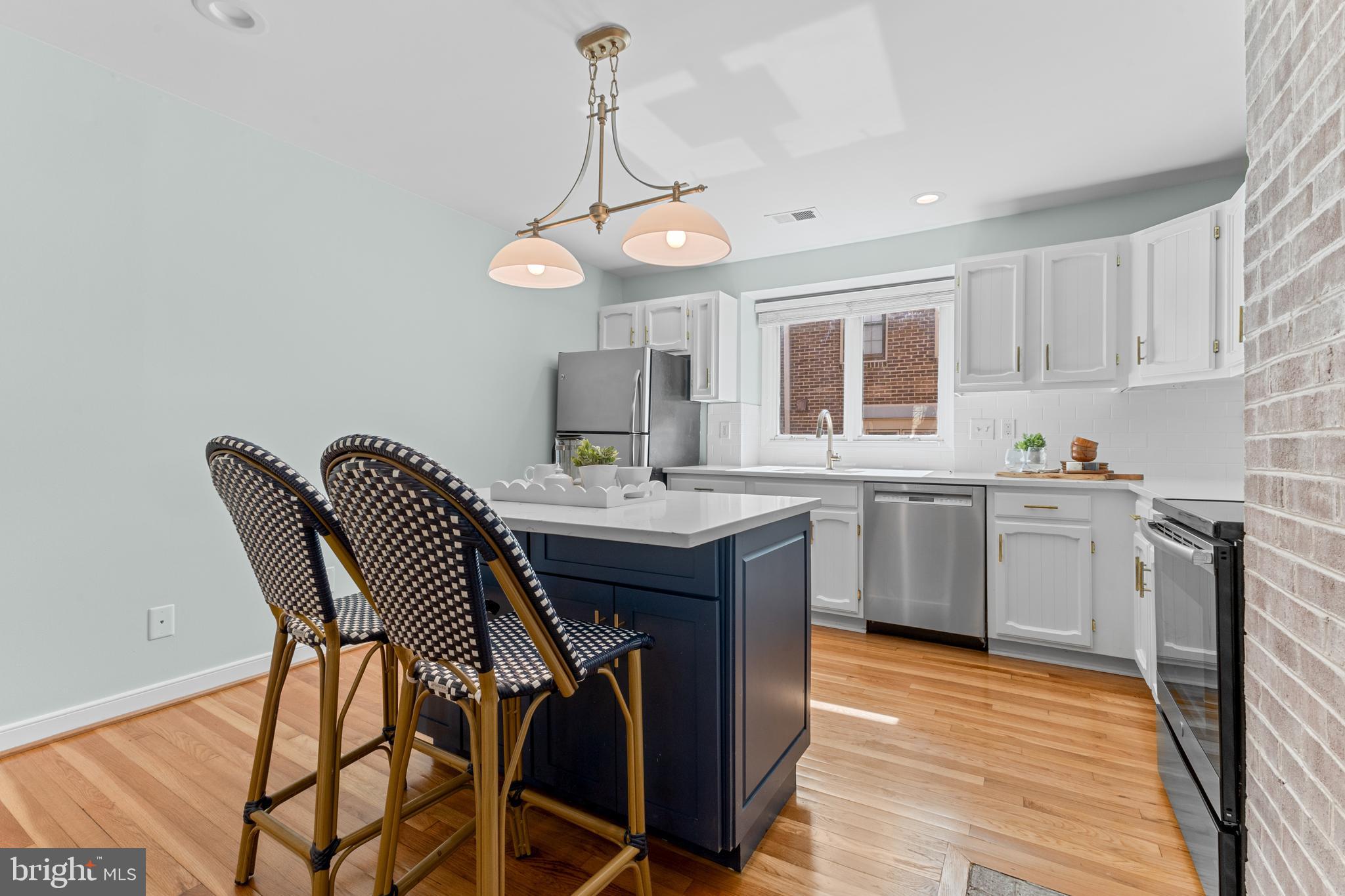 VIRGINIA VILLAGE - Residential