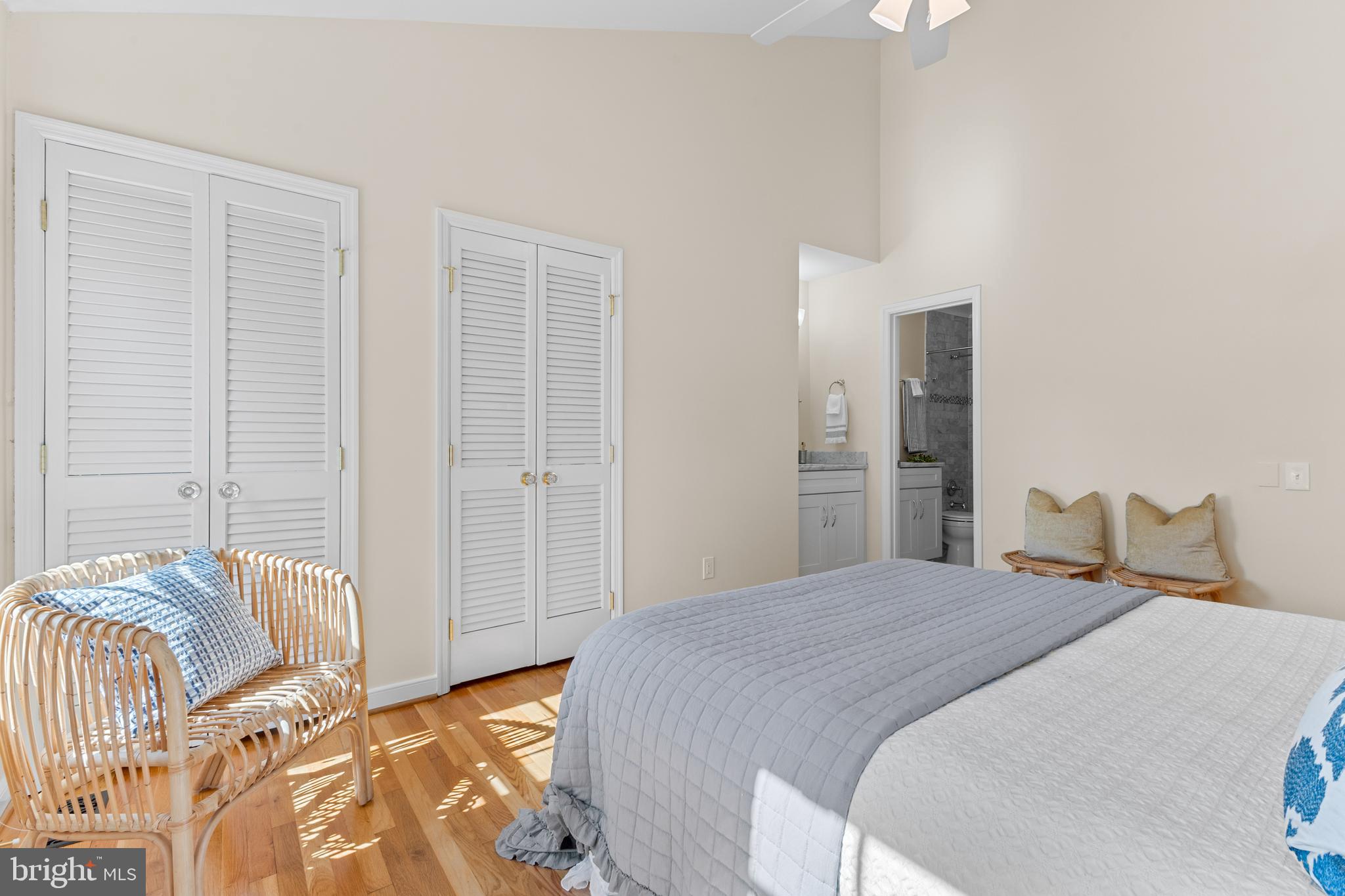 VIRGINIA VILLAGE - Residential