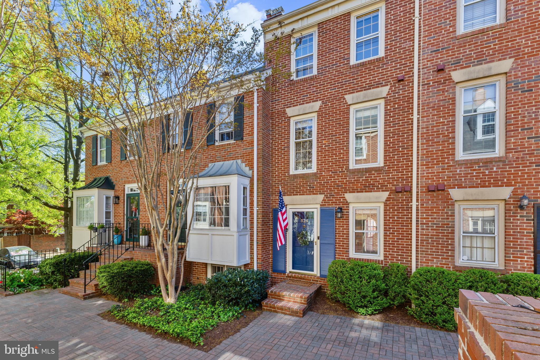 VIRGINIA VILLAGE - Residential