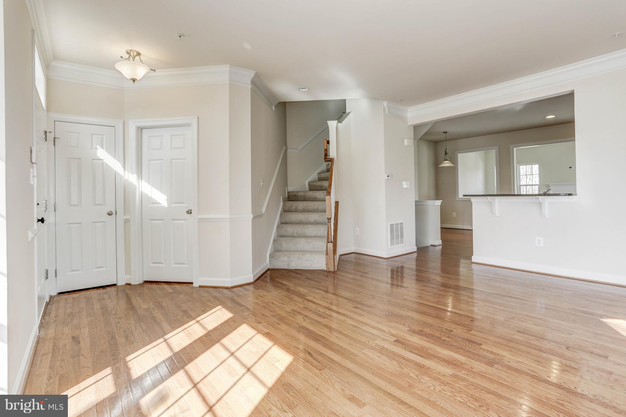 VILLAGES OF URBANA - Residential Lease