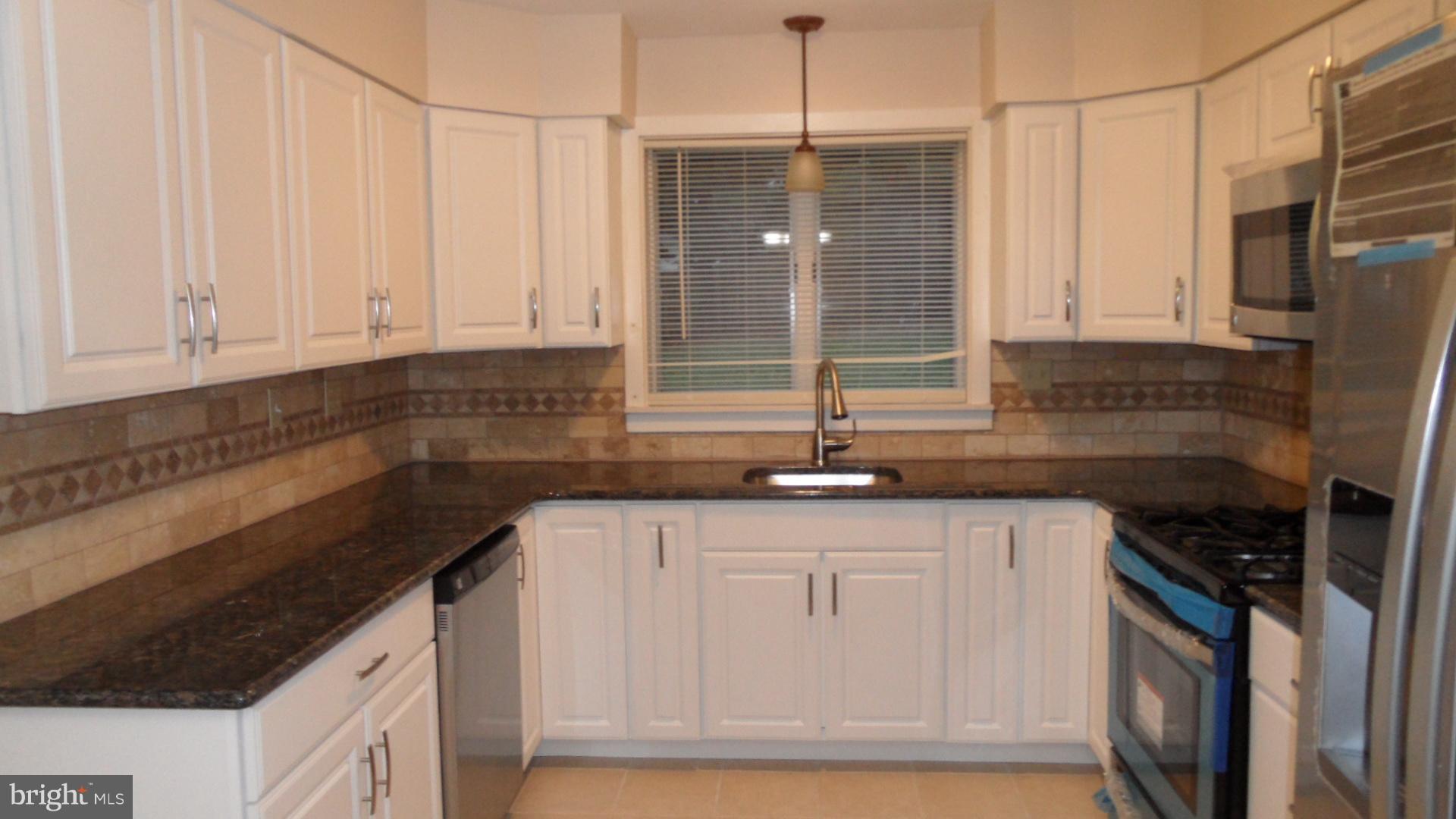 EDGEWOOD MEADOWS - Residential