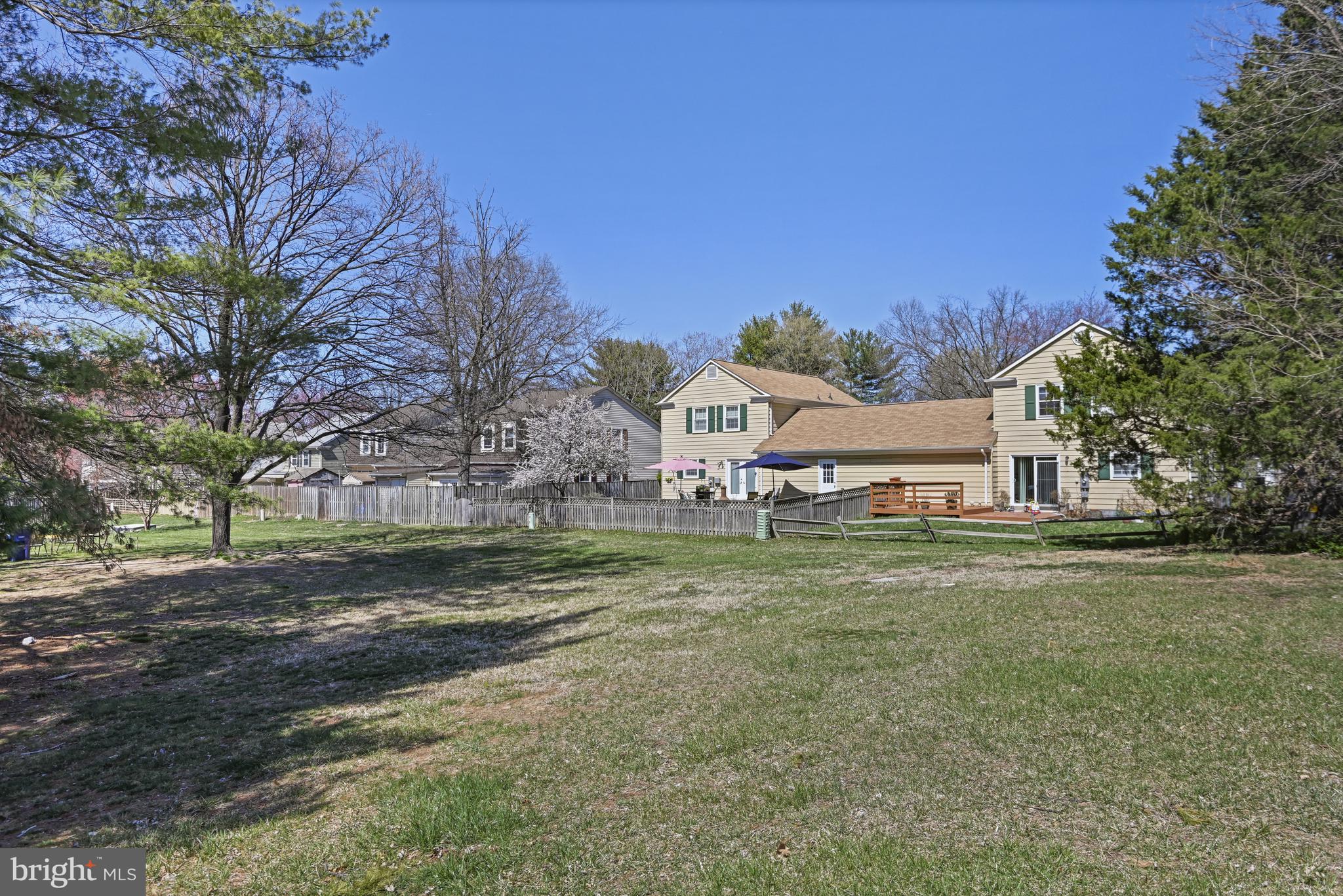 COURTS OF CHANDON TOWN H - Residential