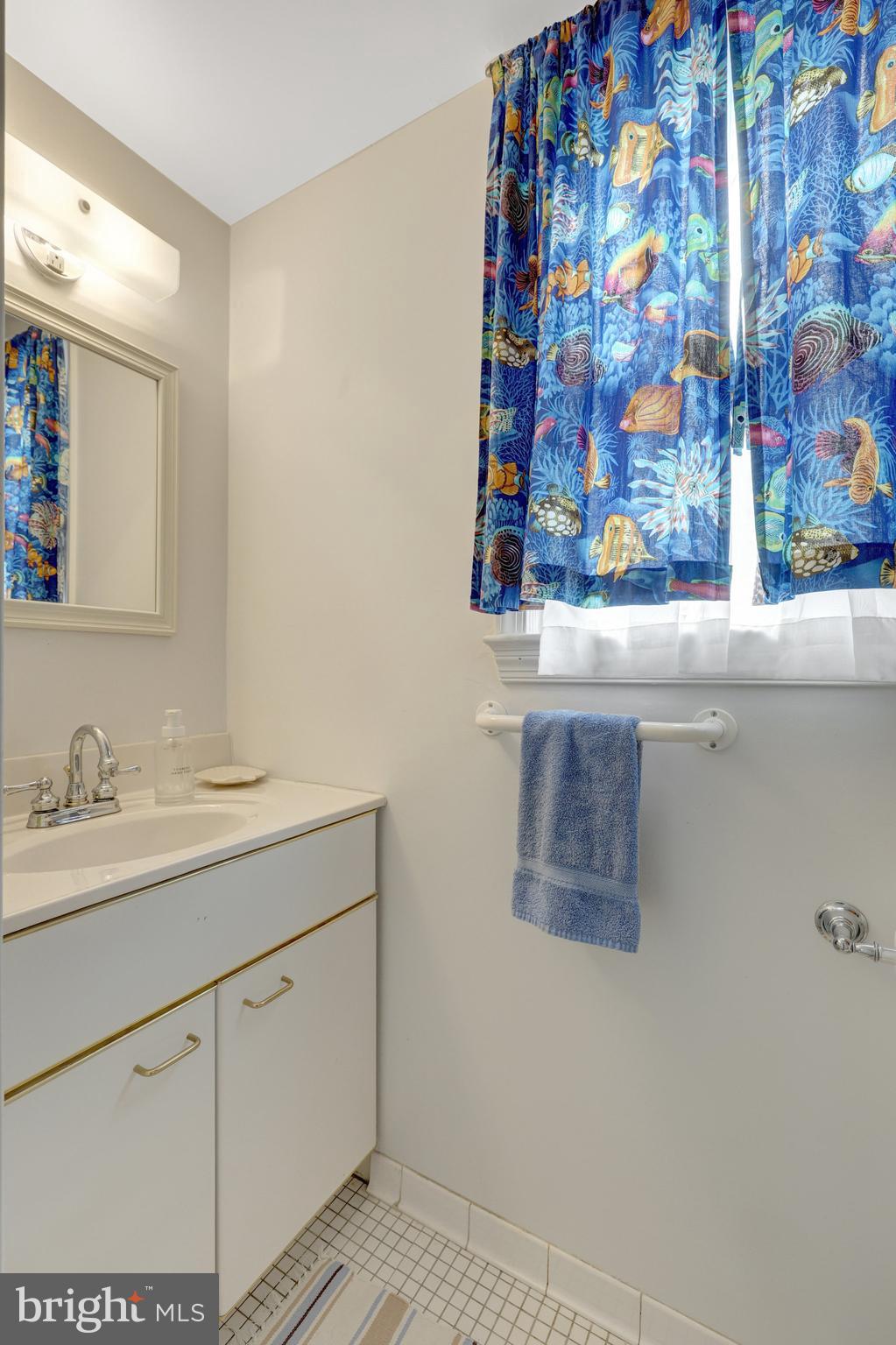 COURTS OF CHANDON TOWN H - Residential