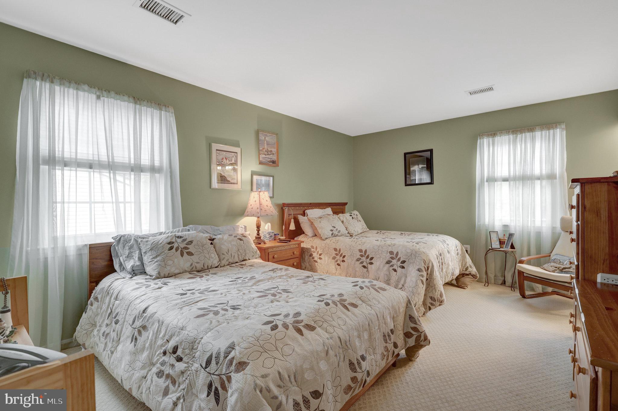 COURTS OF CHANDON TOWN H - Residential