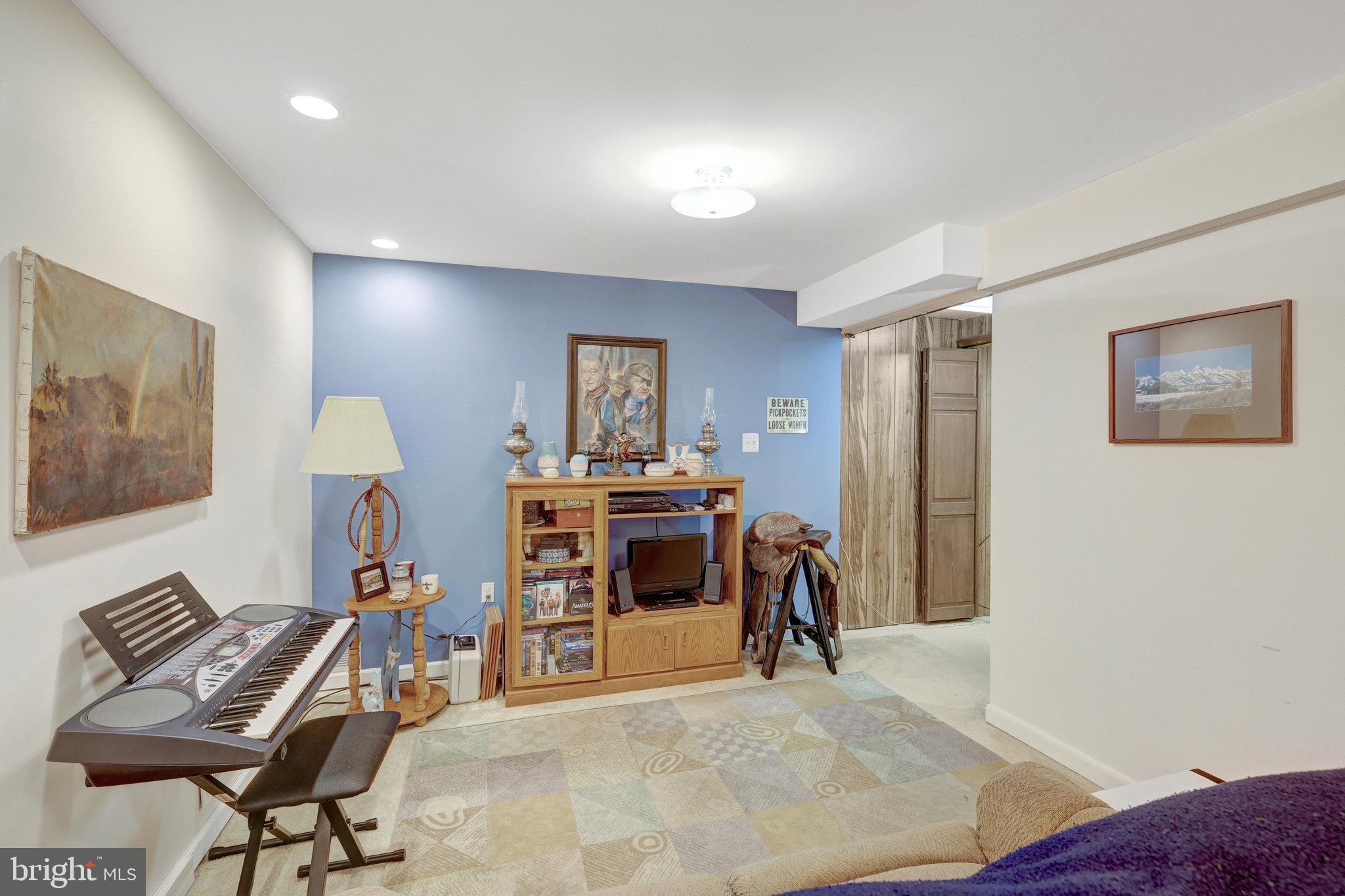 COURTS OF CHANDON TOWN H - Residential