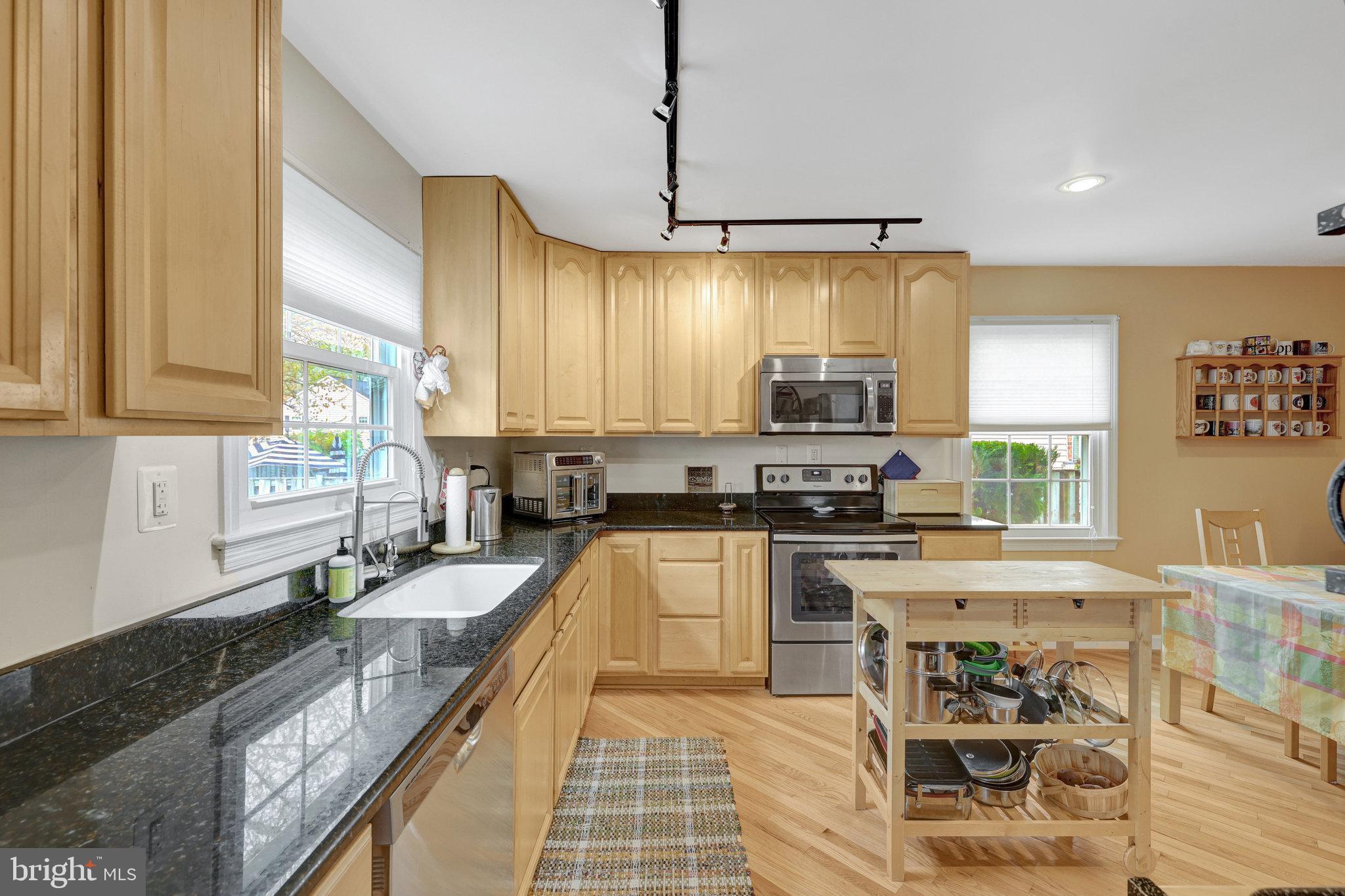 COURTS OF CHANDON TOWN H - Residential