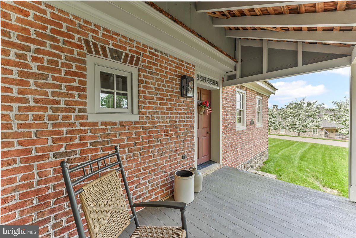103 ORCHARD HILL LANE