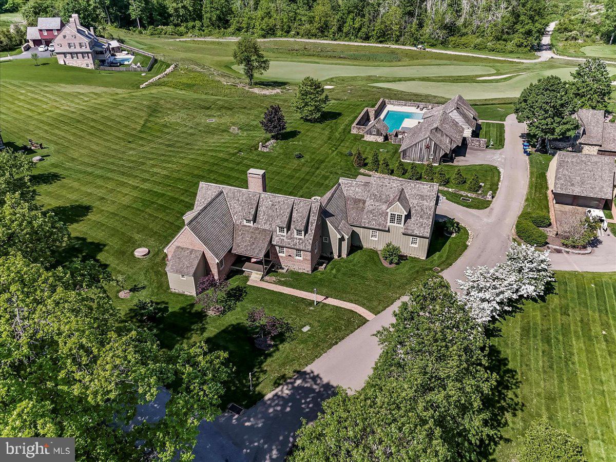 OLDEBULLTOWNVILLAGE - Residential