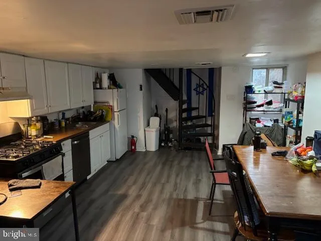 Philadelphia, Pennsylvania 19104, United States, 3 Bedrooms Bedrooms, ,1 BathroomBathrooms,Residential,Active,10282