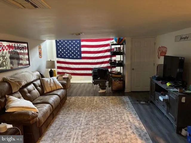 Philadelphia, Pennsylvania 19104, United States, 3 Bedrooms Bedrooms, ,1 BathroomBathrooms,Residential,Active,10282