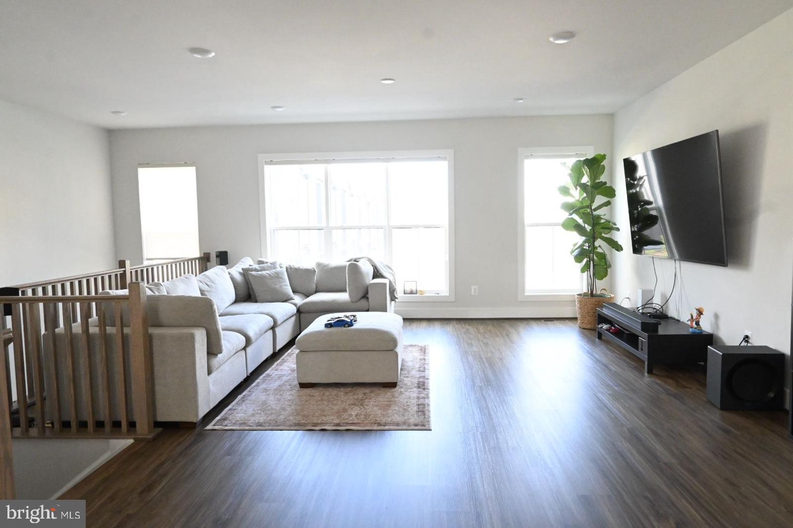 23051 COPPER TREE TERRACE