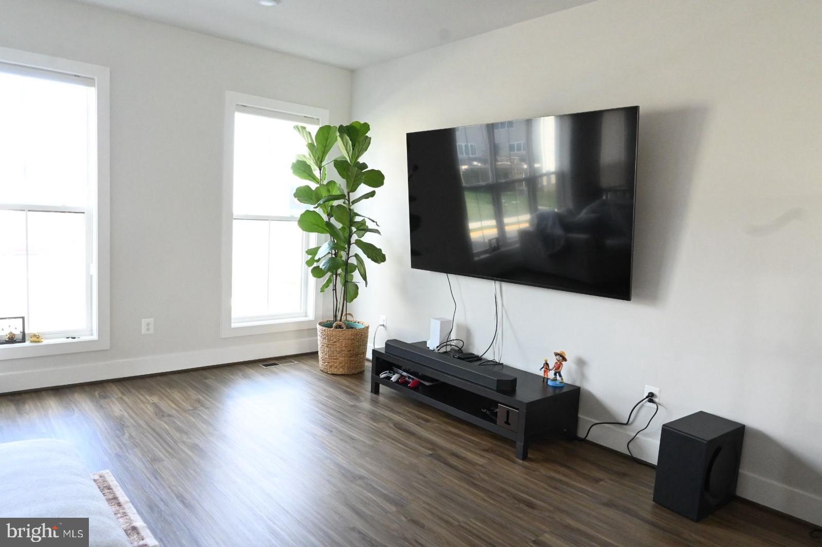 23051 COPPER TREE TERRACE