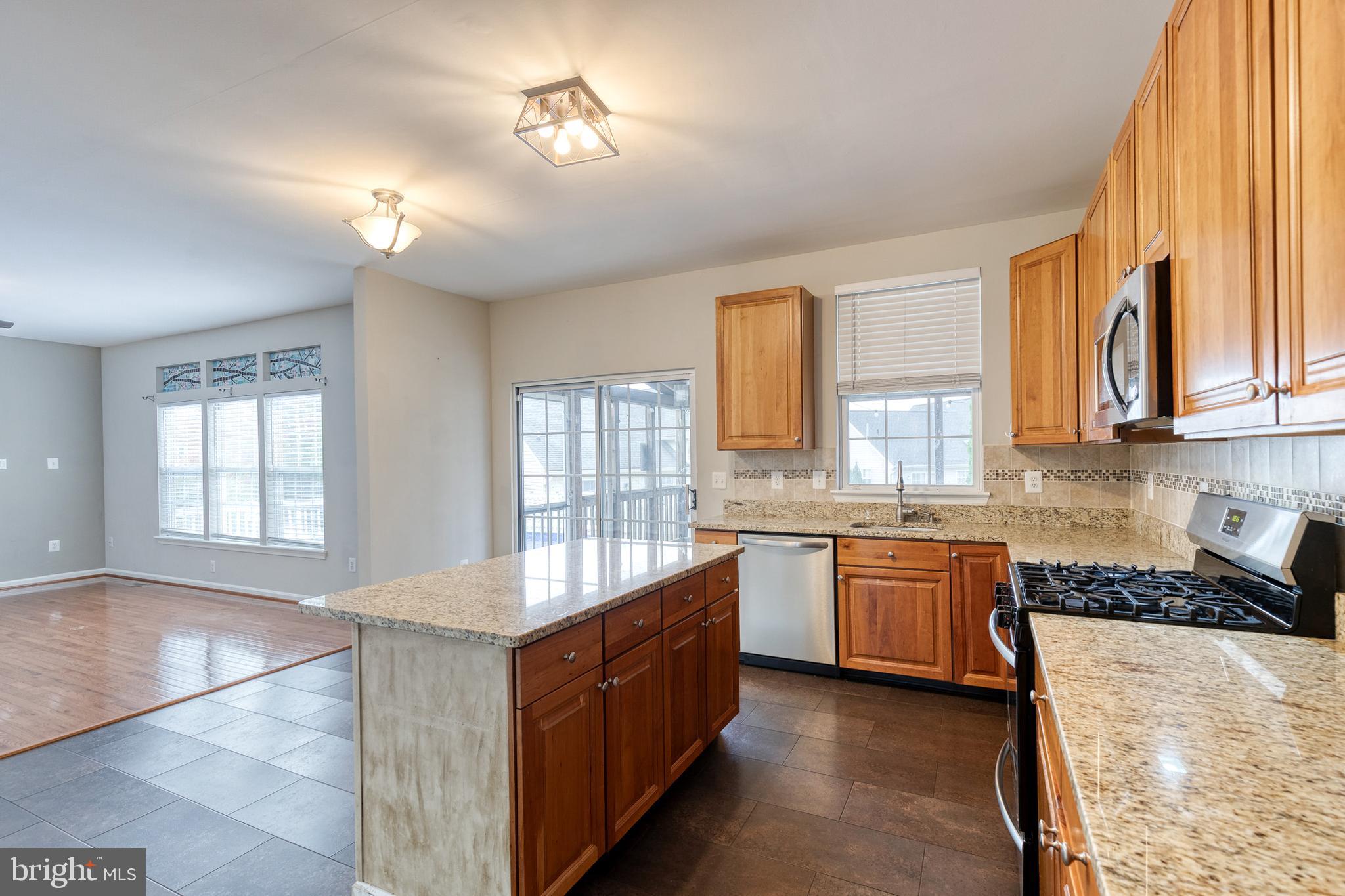 CROSSROADS OVERLOOK - Residential