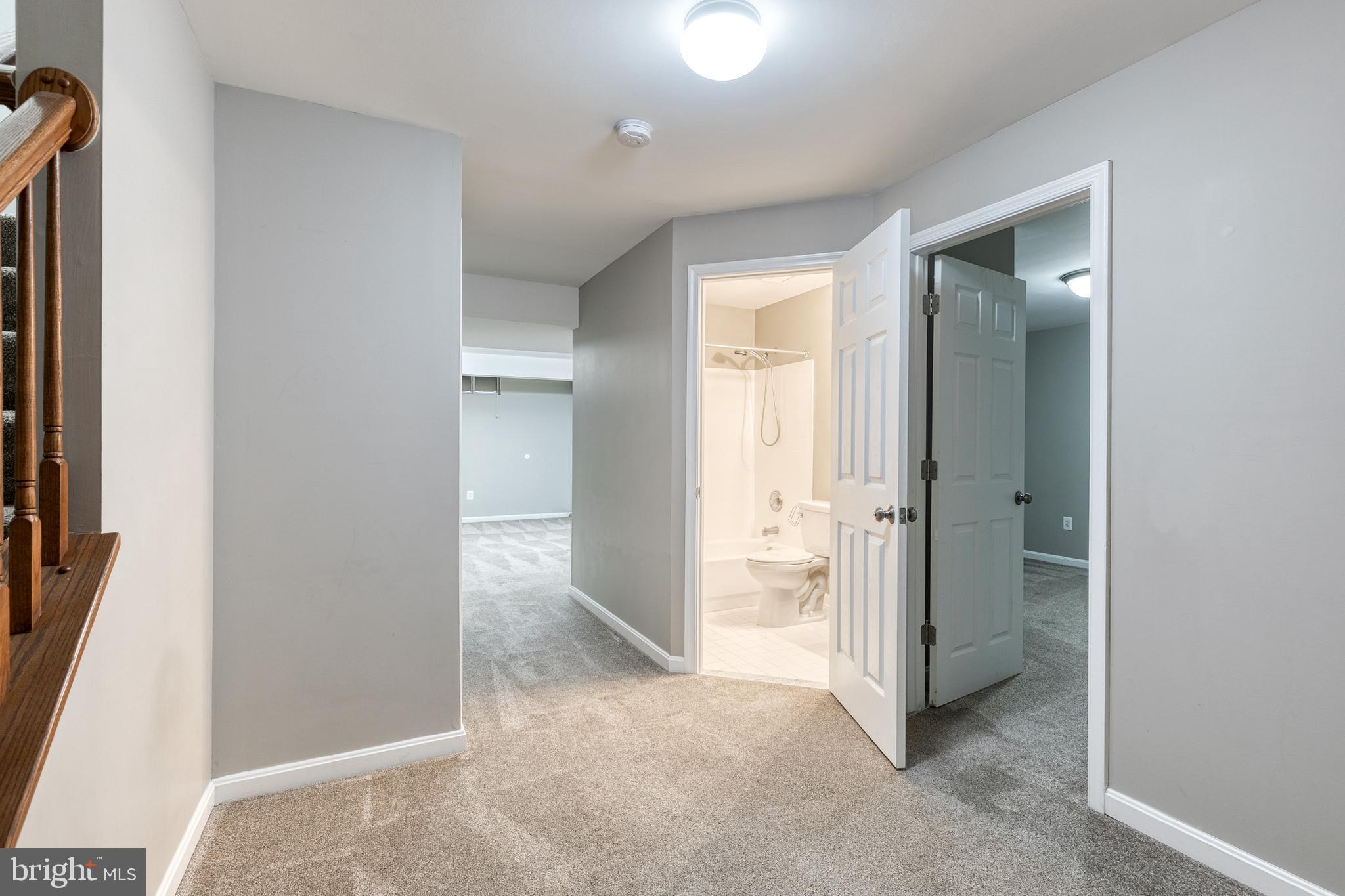 CROSSROADS OVERLOOK - Residential