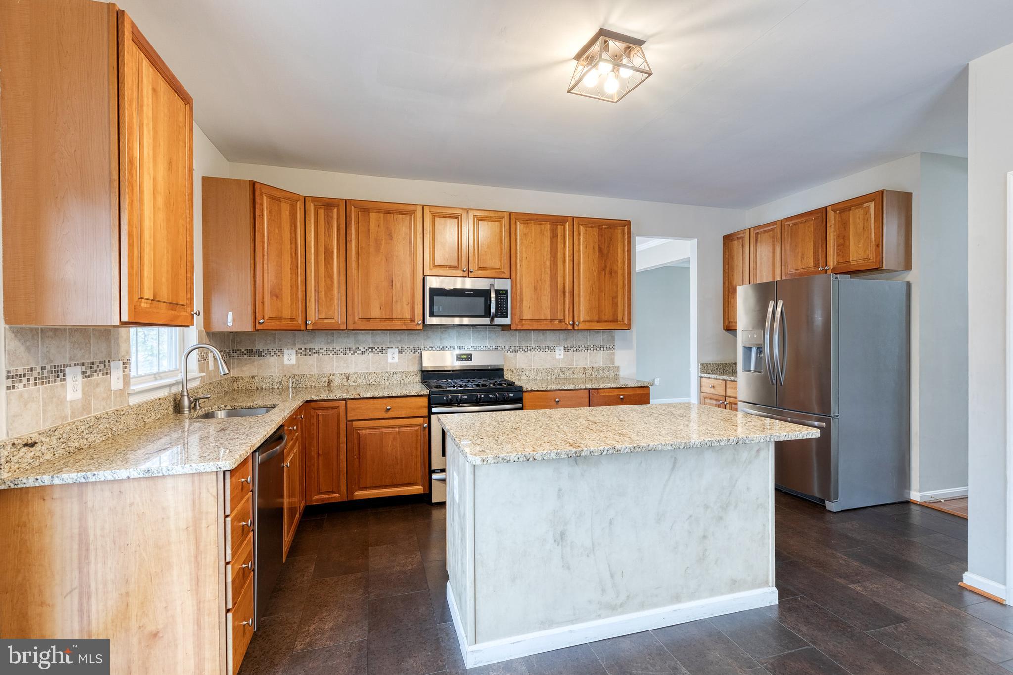 CROSSROADS OVERLOOK - Residential