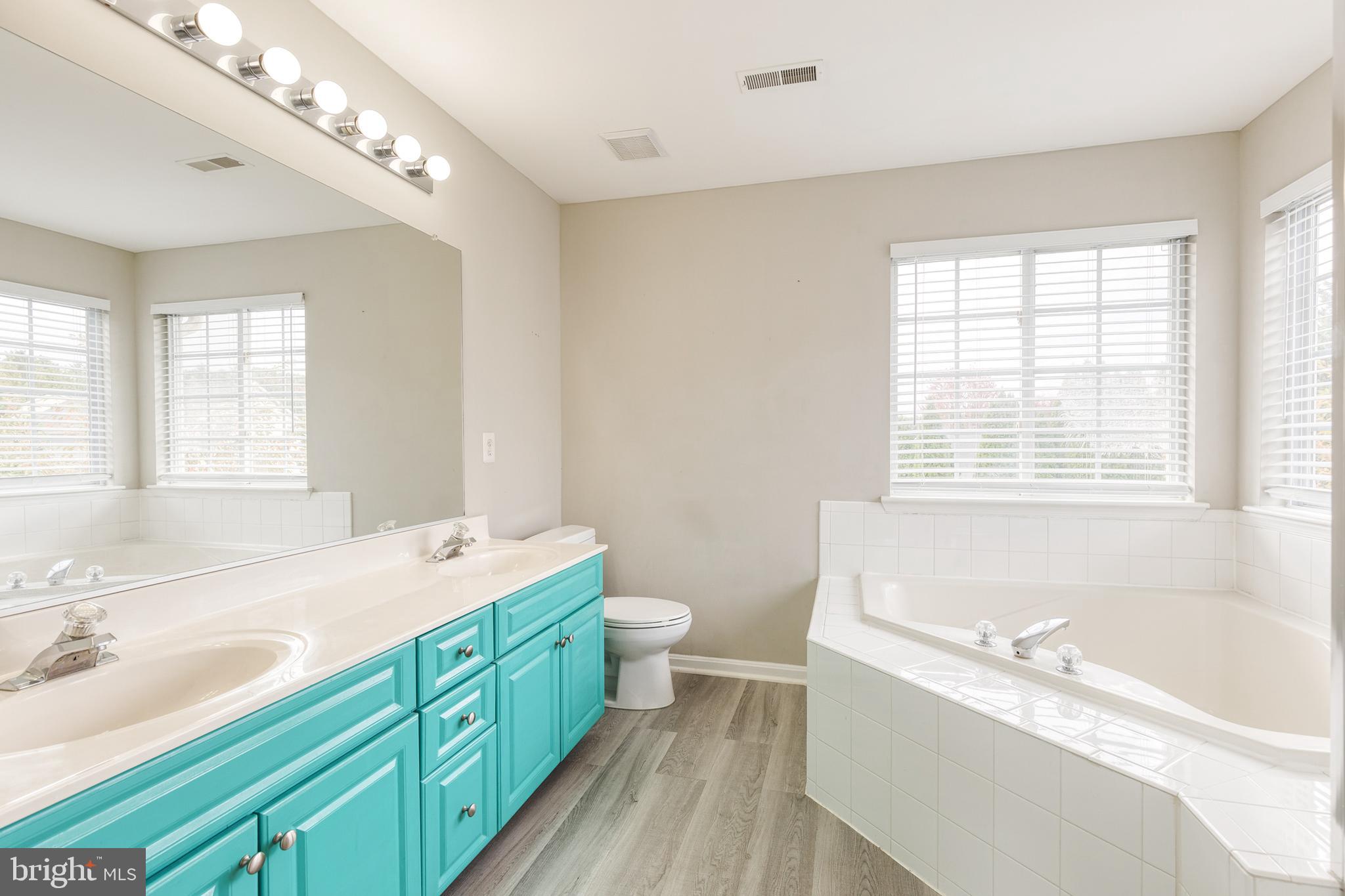 CROSSROADS OVERLOOK - Residential