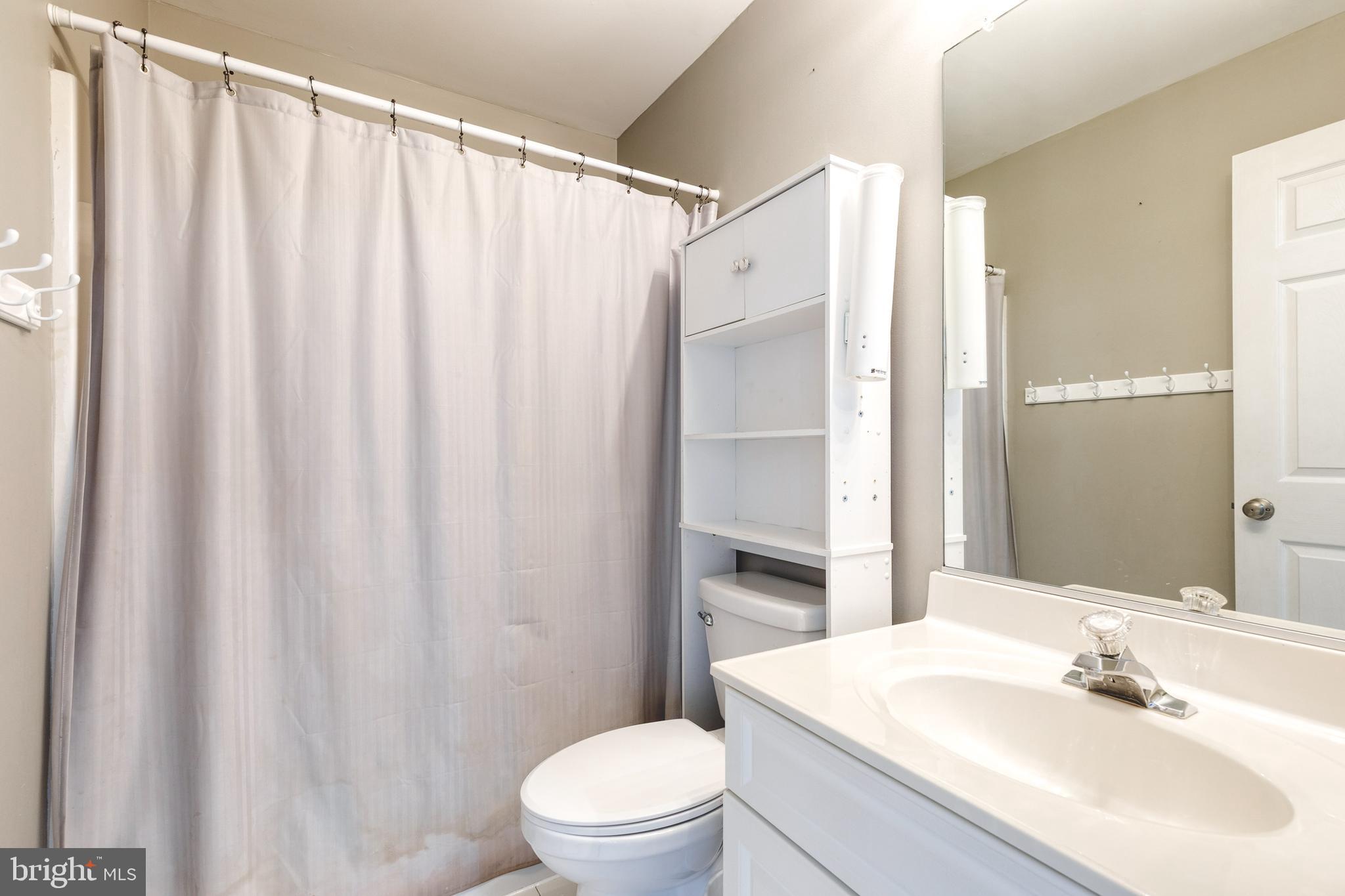 CROSSROADS OVERLOOK - Residential