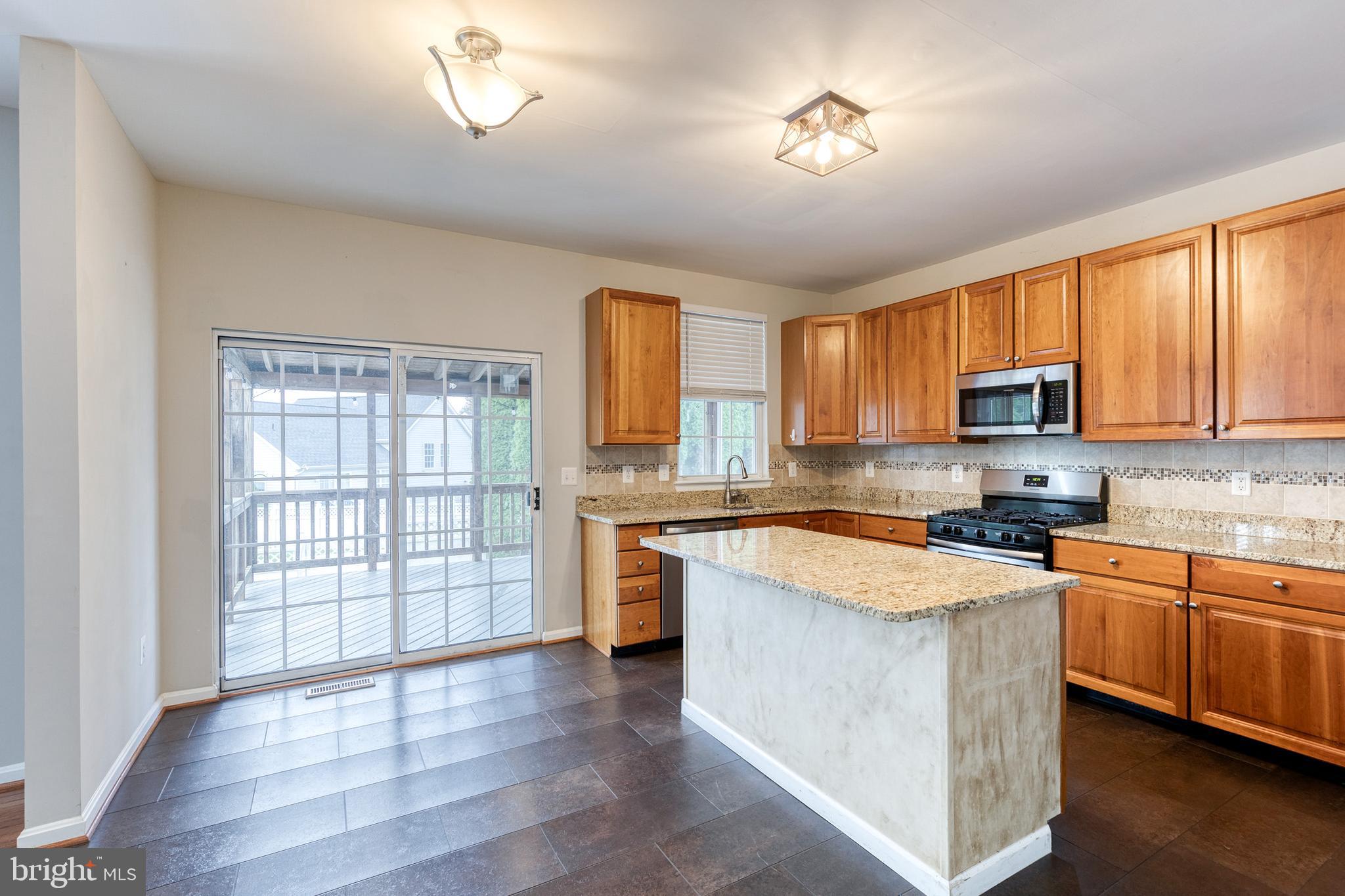 CROSSROADS OVERLOOK - Residential