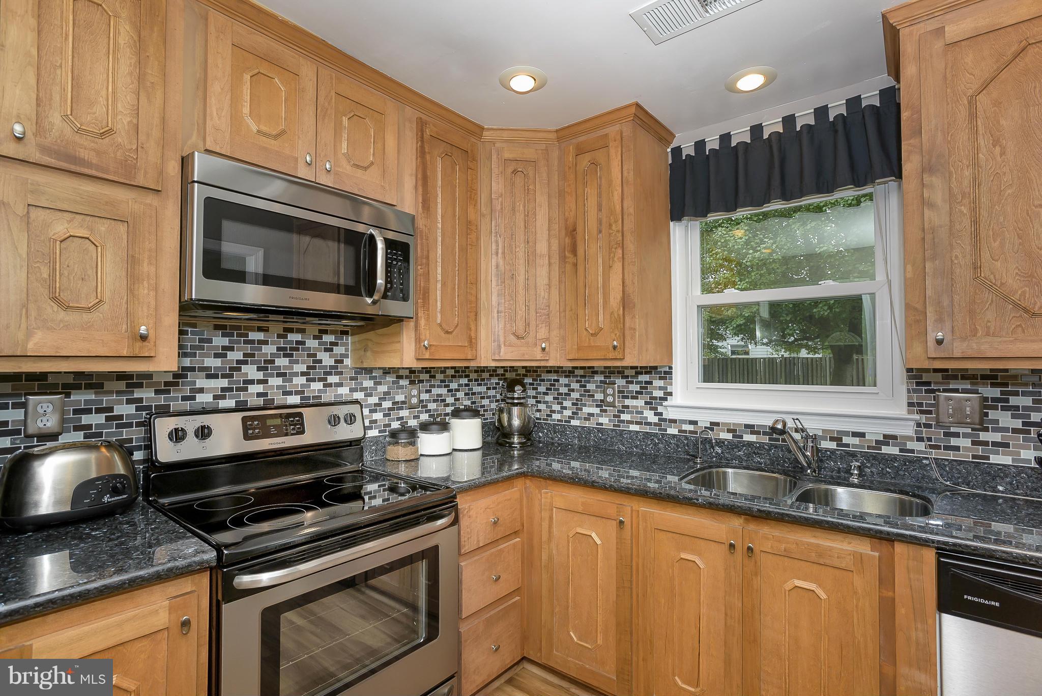 NORTHVIEW AT LAKE VILLAGE - Residential