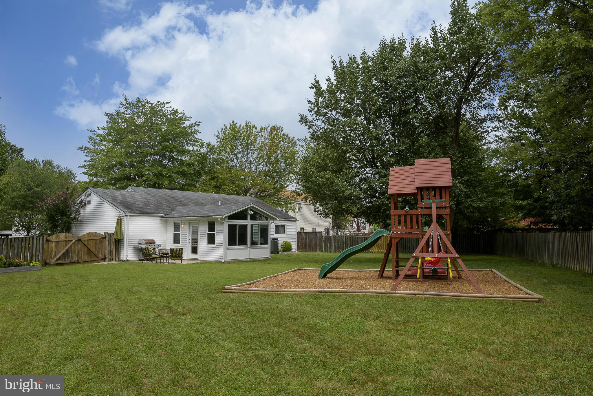 NORTHVIEW AT LAKE VILLAGE - Residential