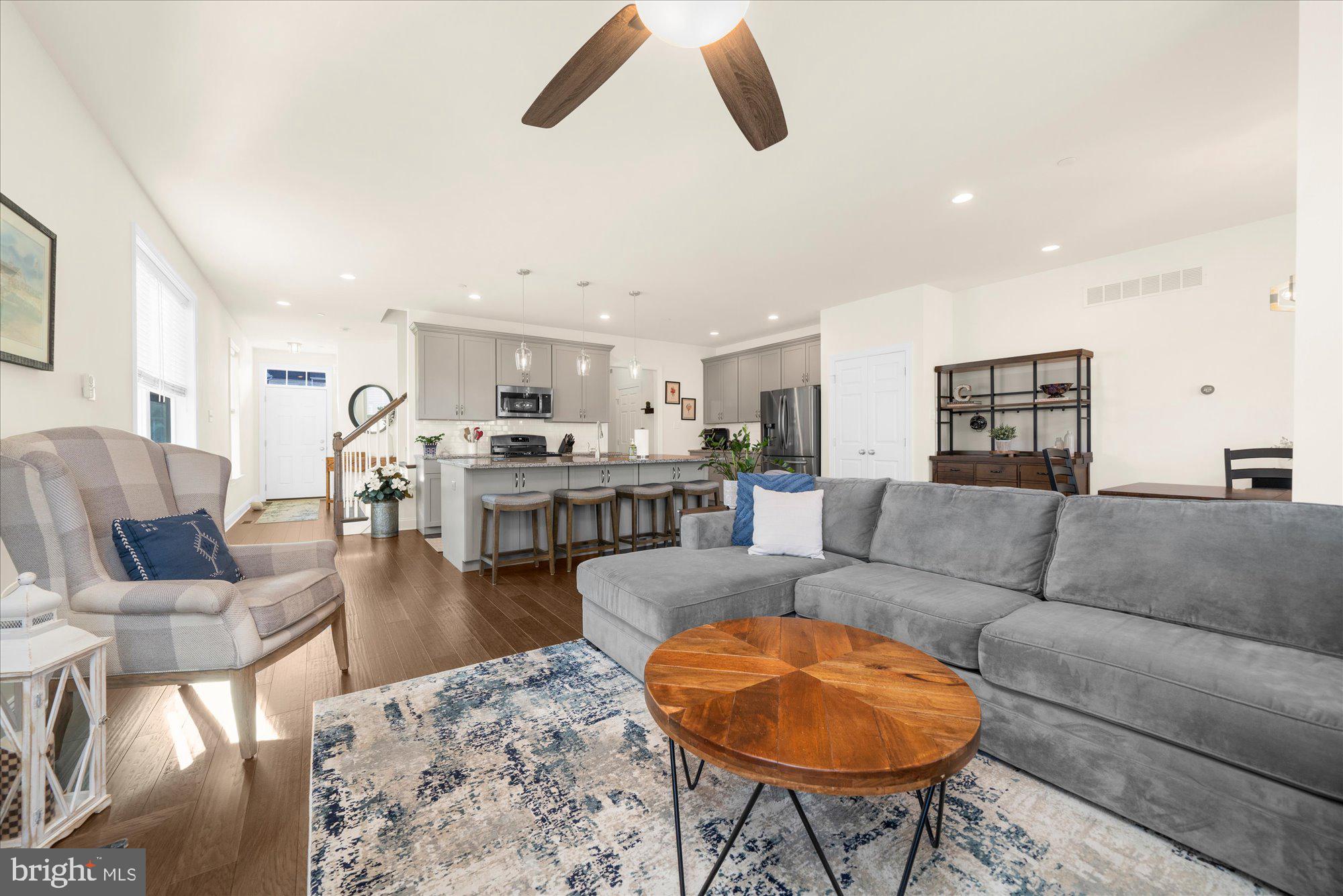 ENCLAVE AT RIDGEWOOD - Residential