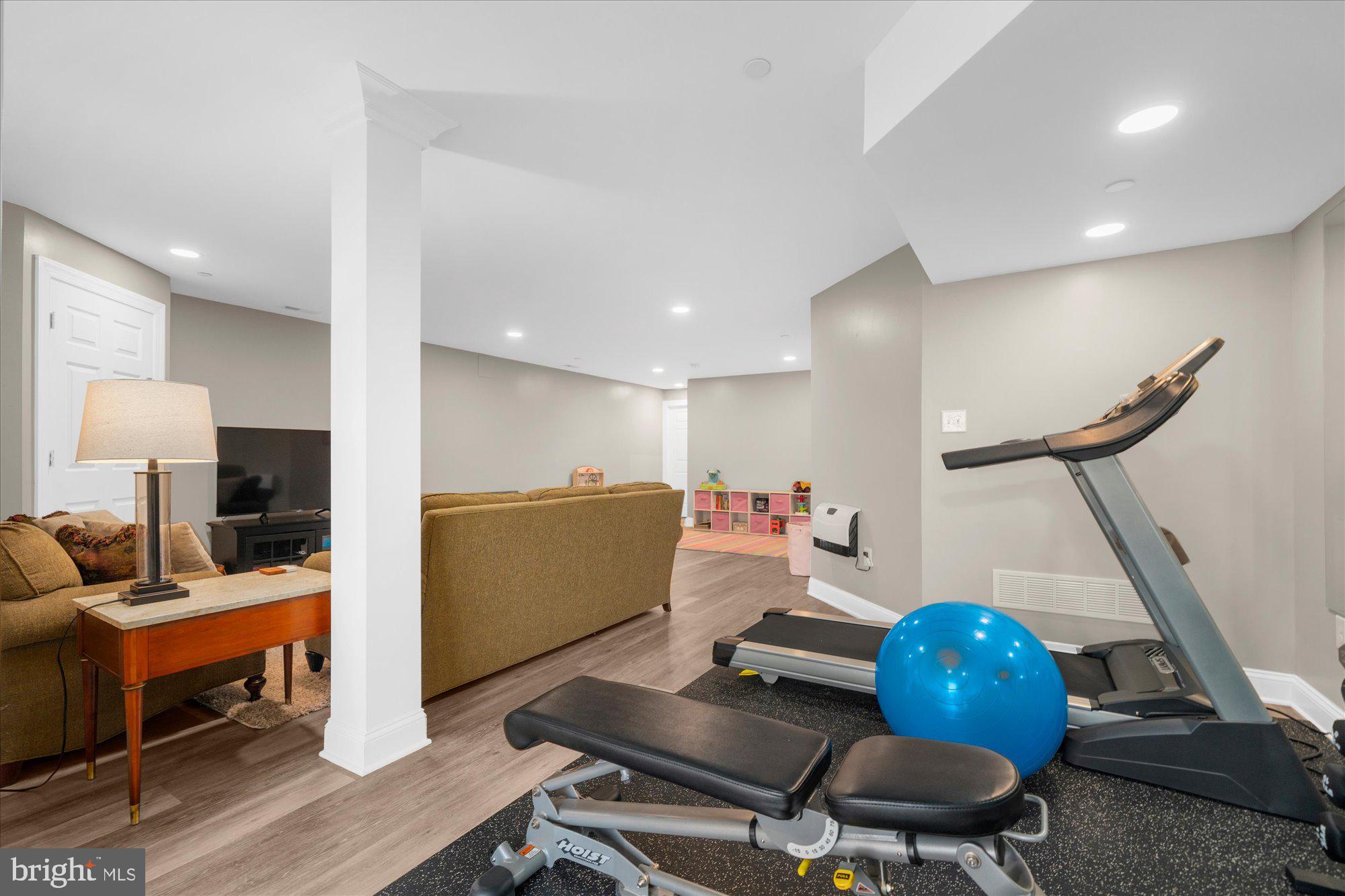 ENCLAVE AT RIDGEWOOD - Residential