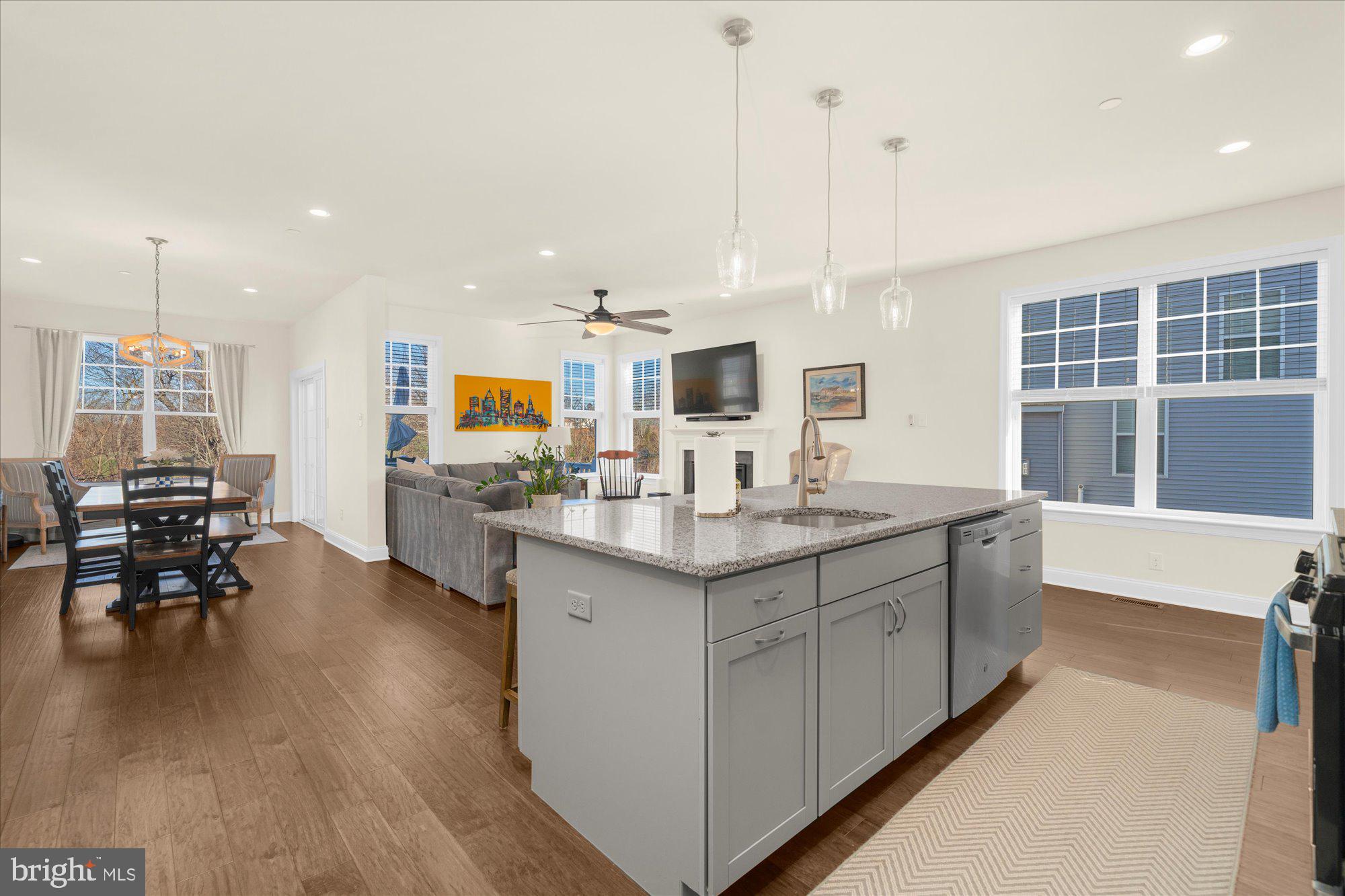 ENCLAVE AT RIDGEWOOD - Residential