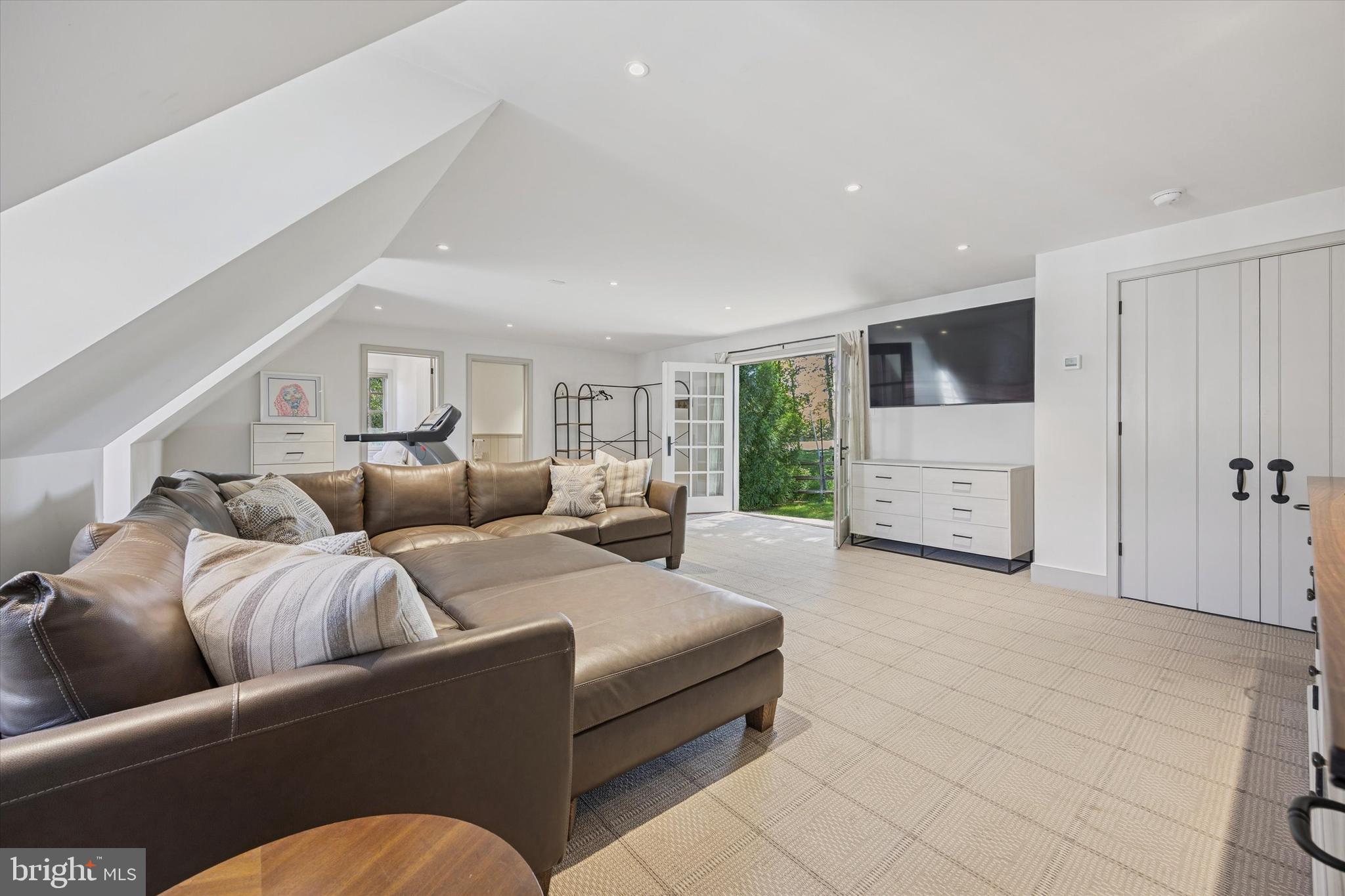 PLYMOUTH MEETING - Residential