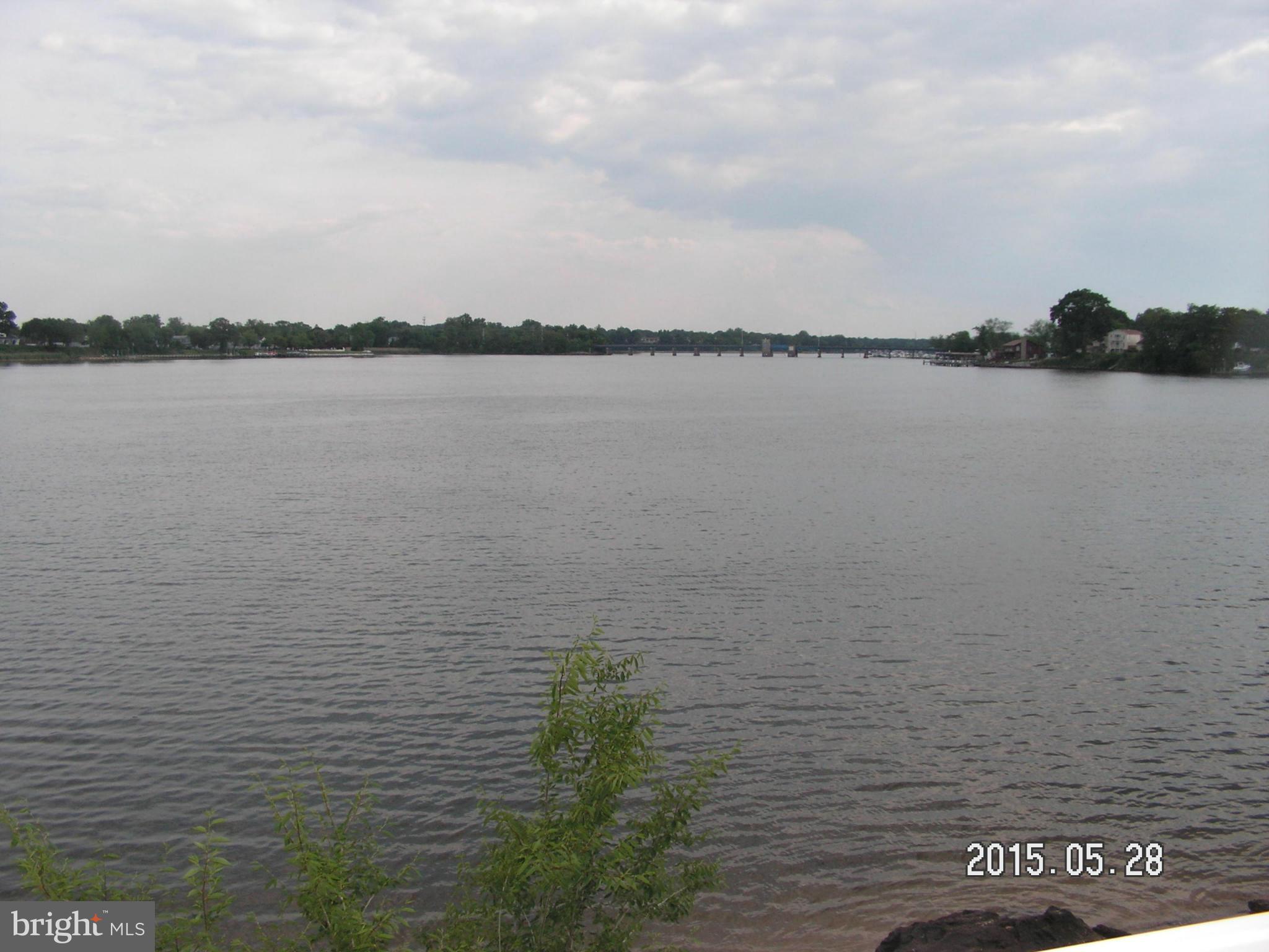 STONEY BEACH - Residential