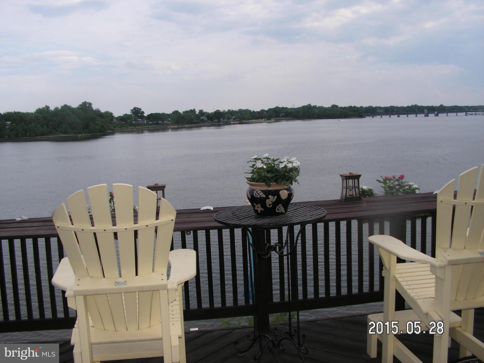 STONEY BEACH - Residential