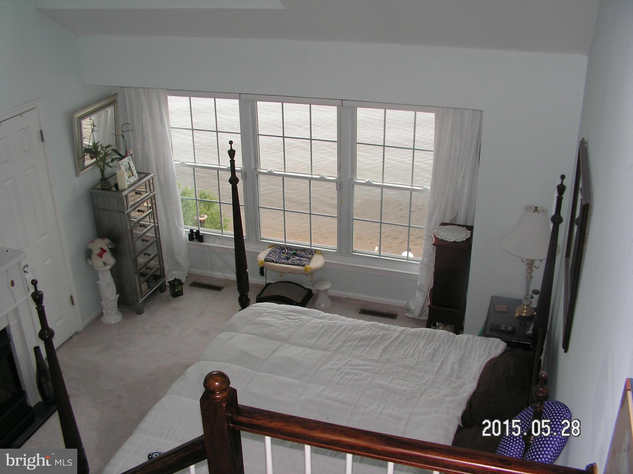 STONEY BEACH - Residential