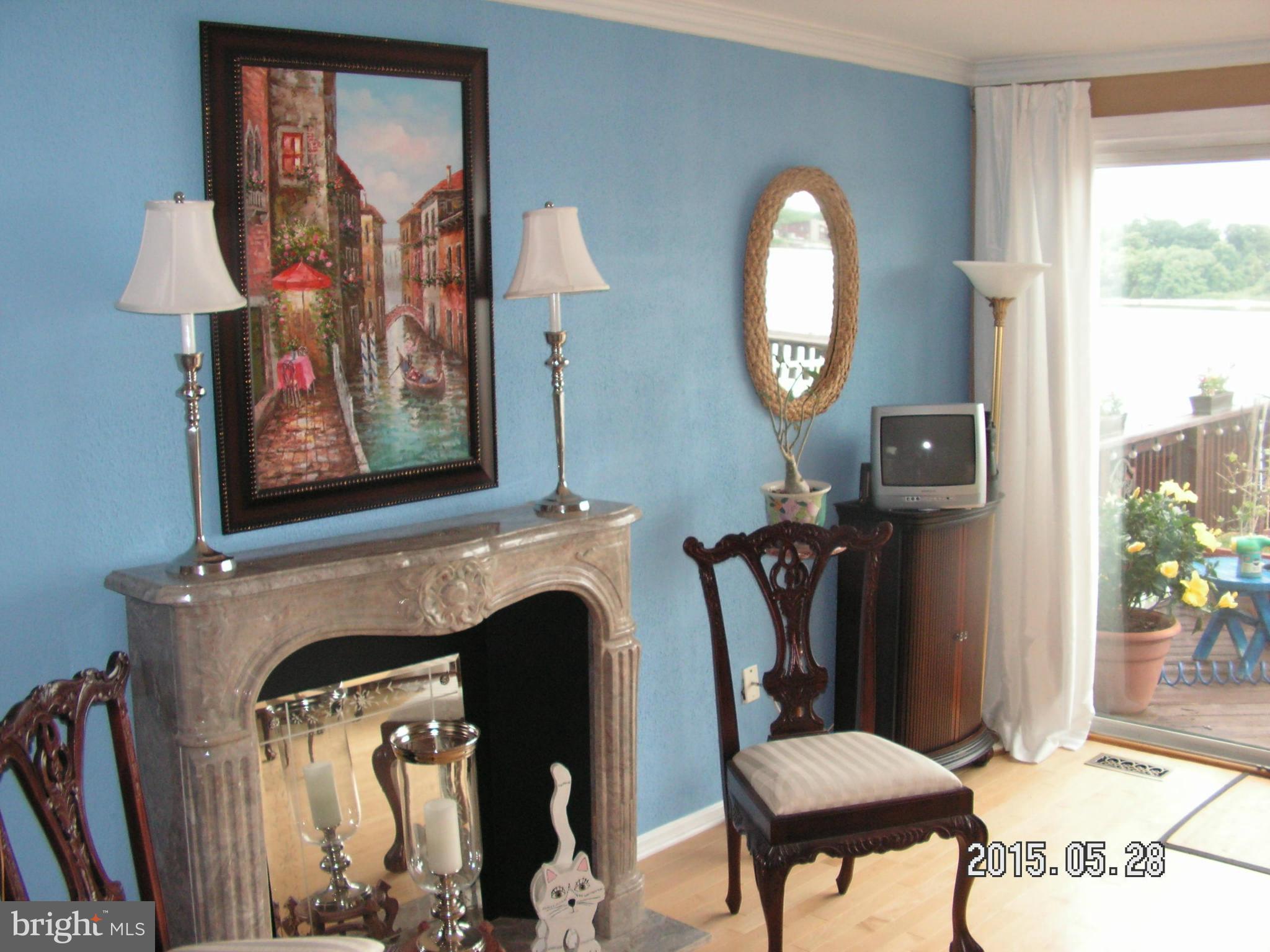 STONEY BEACH - Residential