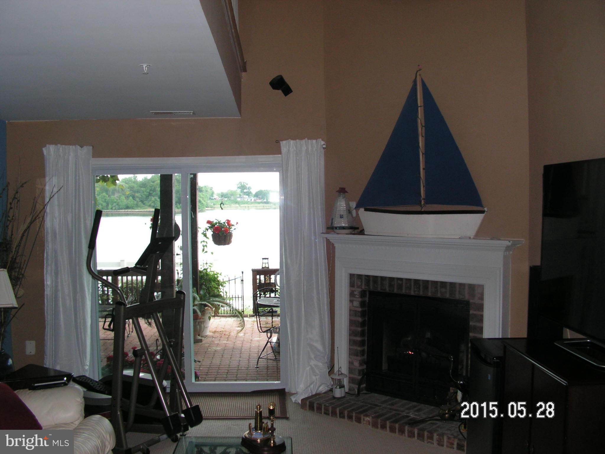 STONEY BEACH - Residential