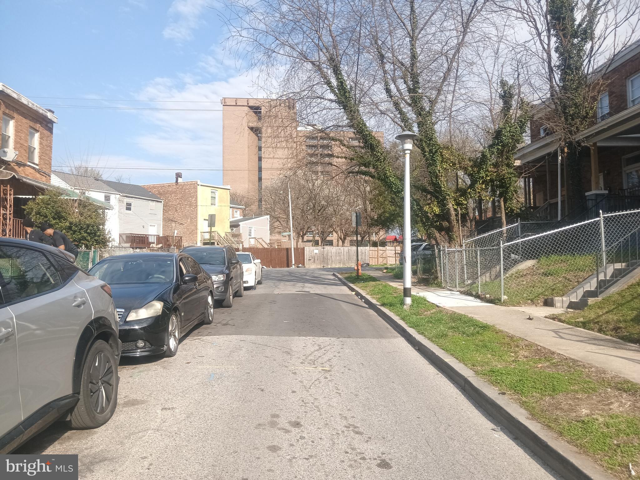 FRANKLINTOWN ROAD - Residential