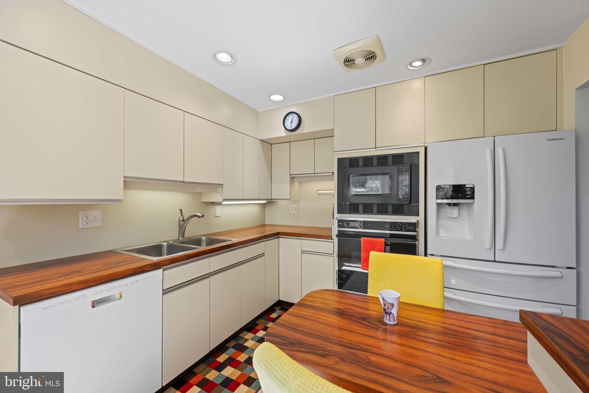 HATHAWAY - Residential