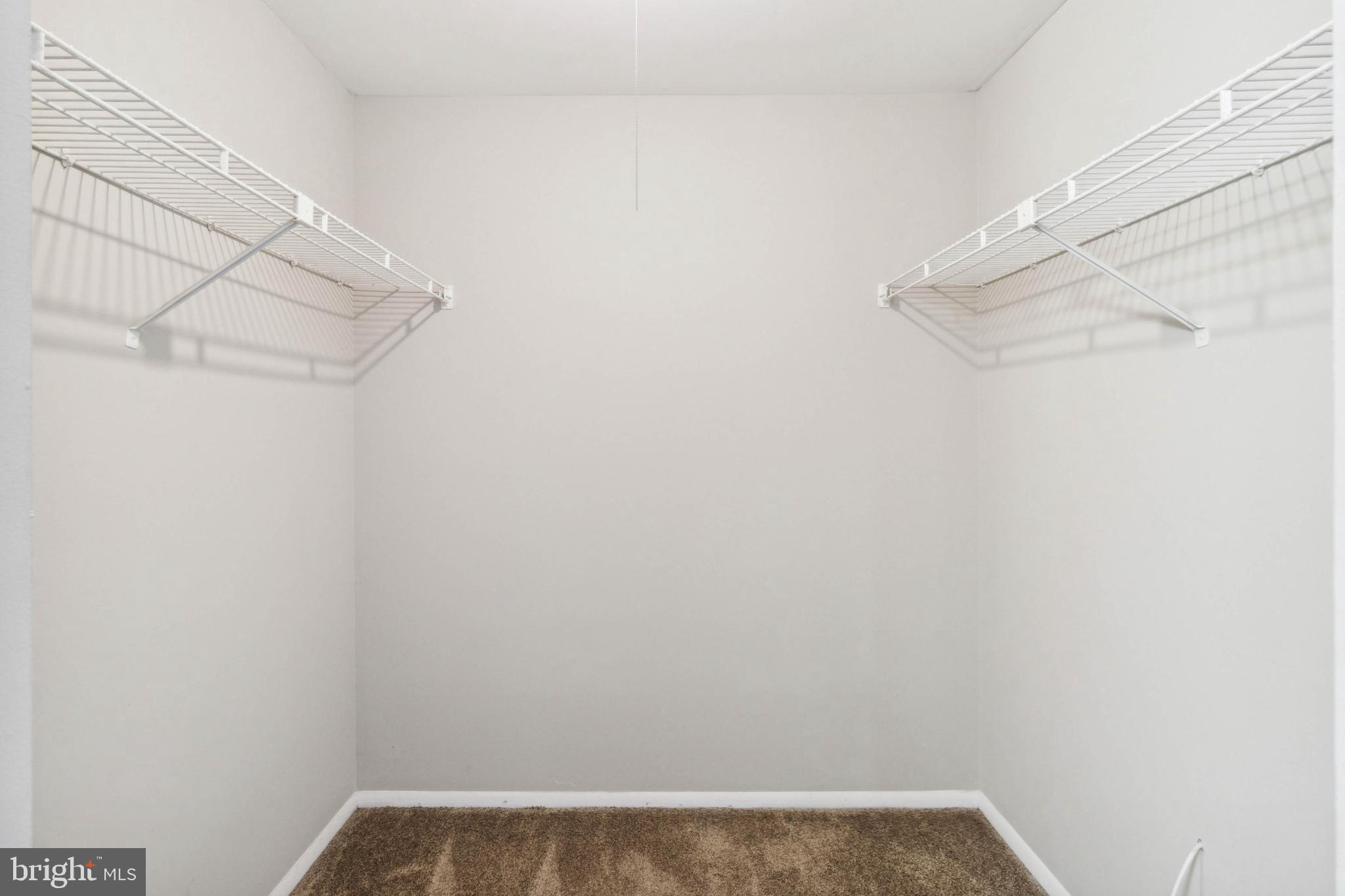 LEISHEAR VILLAGE - Residential