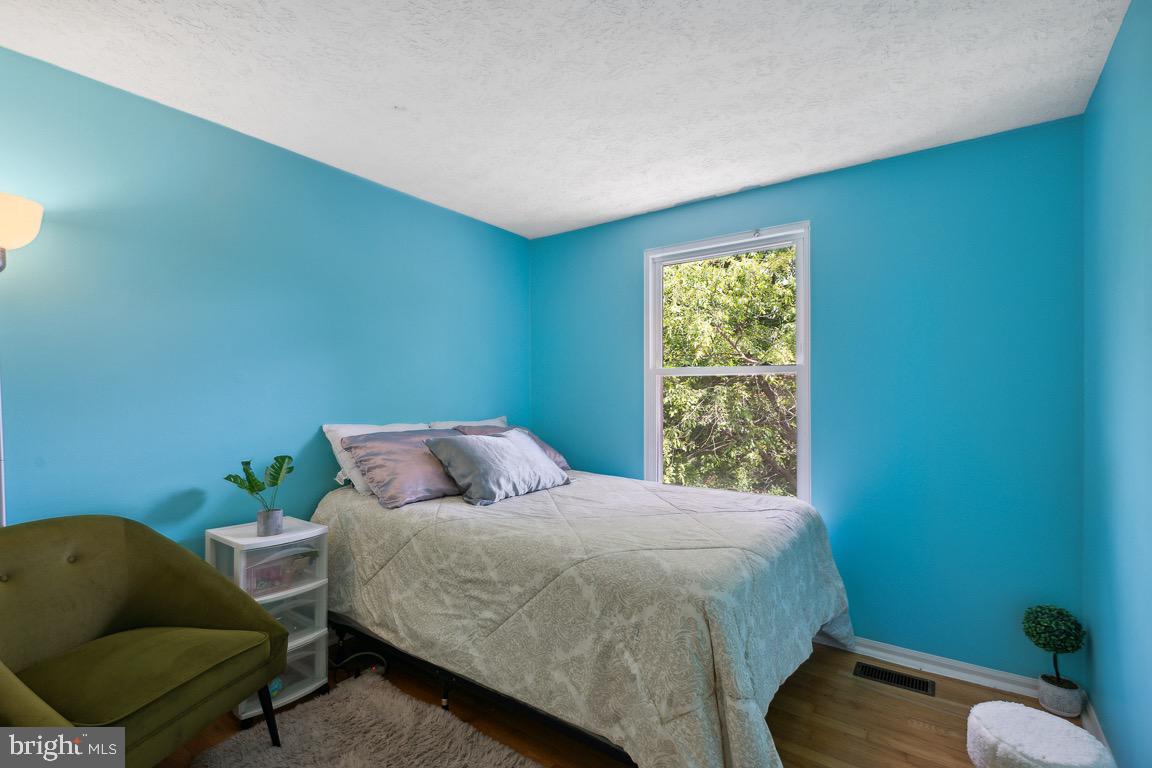 SILVER SPRING CNTRY CLUB - Residential