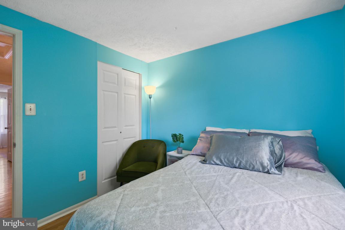 SILVER SPRING CNTRY CLUB - Residential