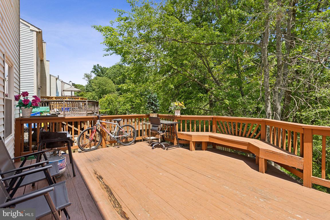 SILVER SPRING CNTRY CLUB - Residential