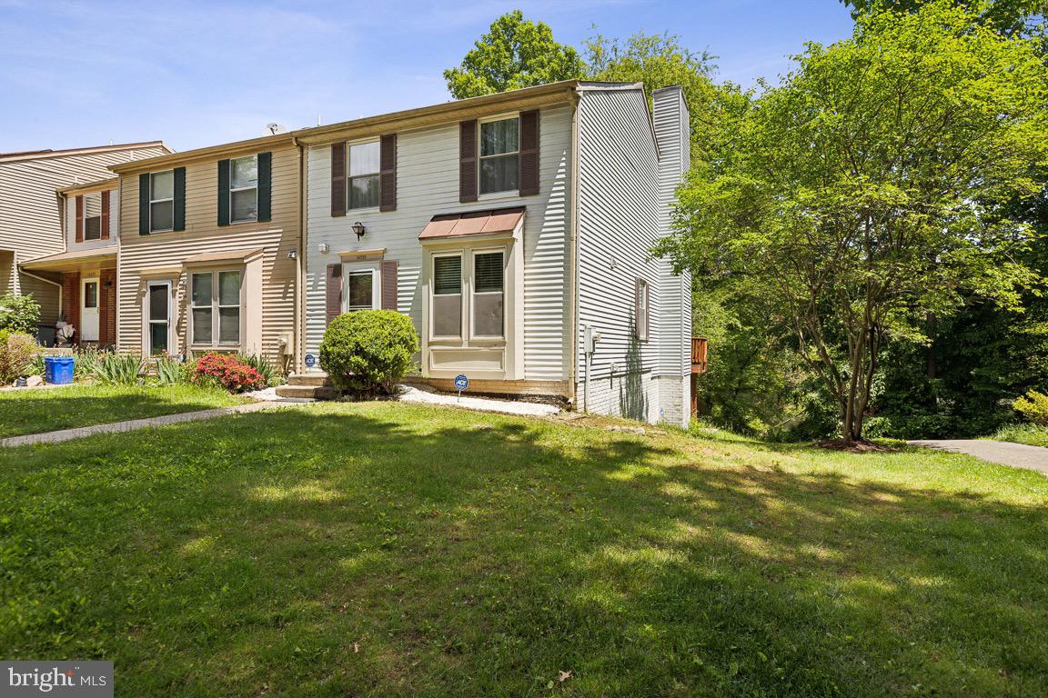 SILVER SPRING CNTRY CLUB - Residential