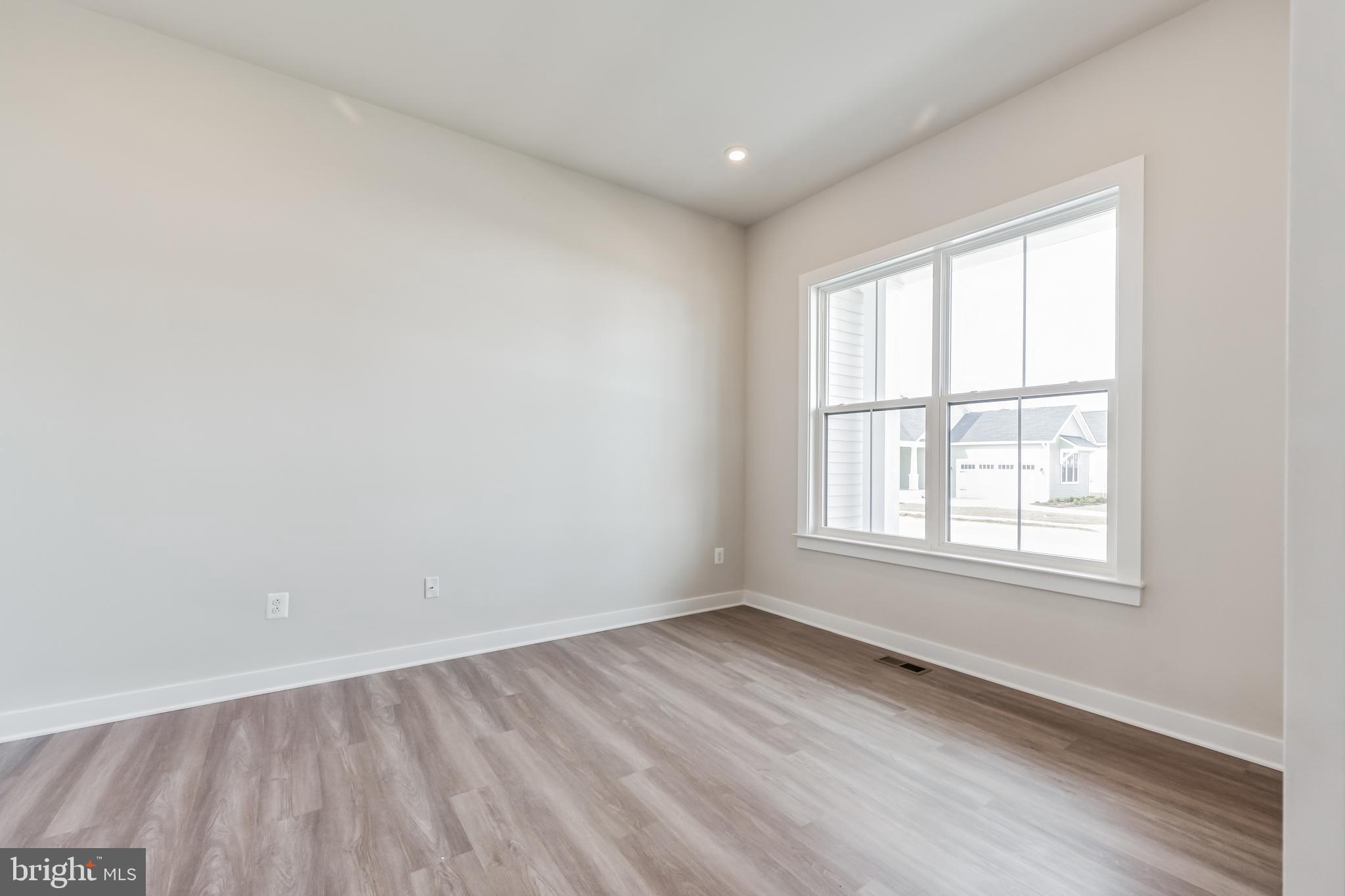 FOUR SEASONS AT BAYMONT FARMS - Residential