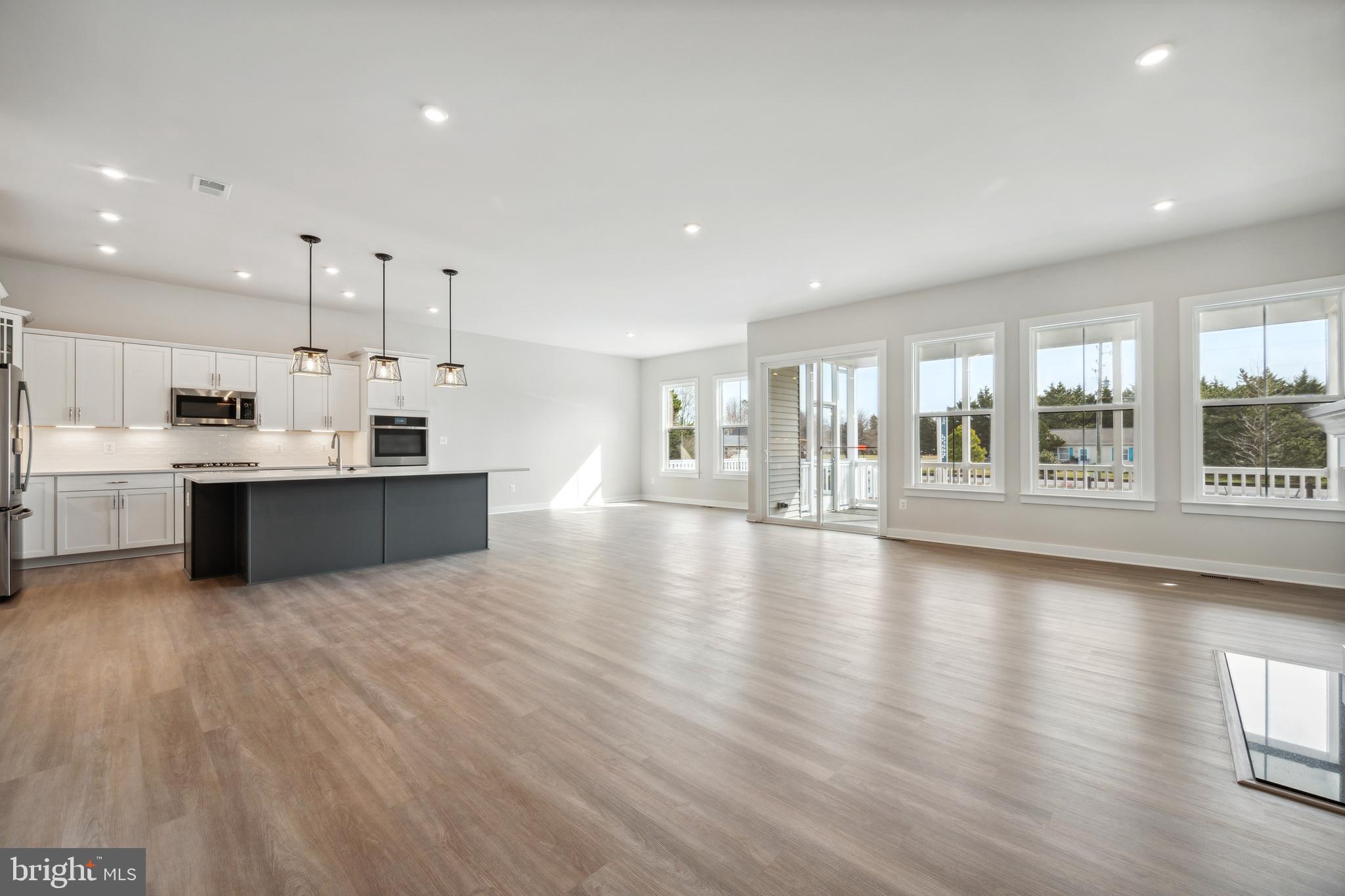 FOUR SEASONS AT BAYMONT FARMS - Residential