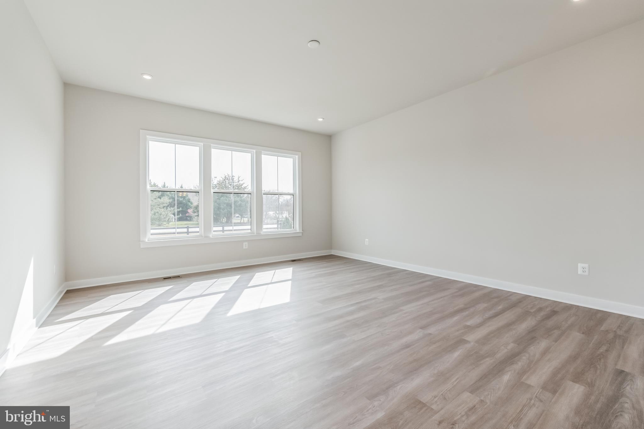 FOUR SEASONS AT BAYMONT FARMS - Residential