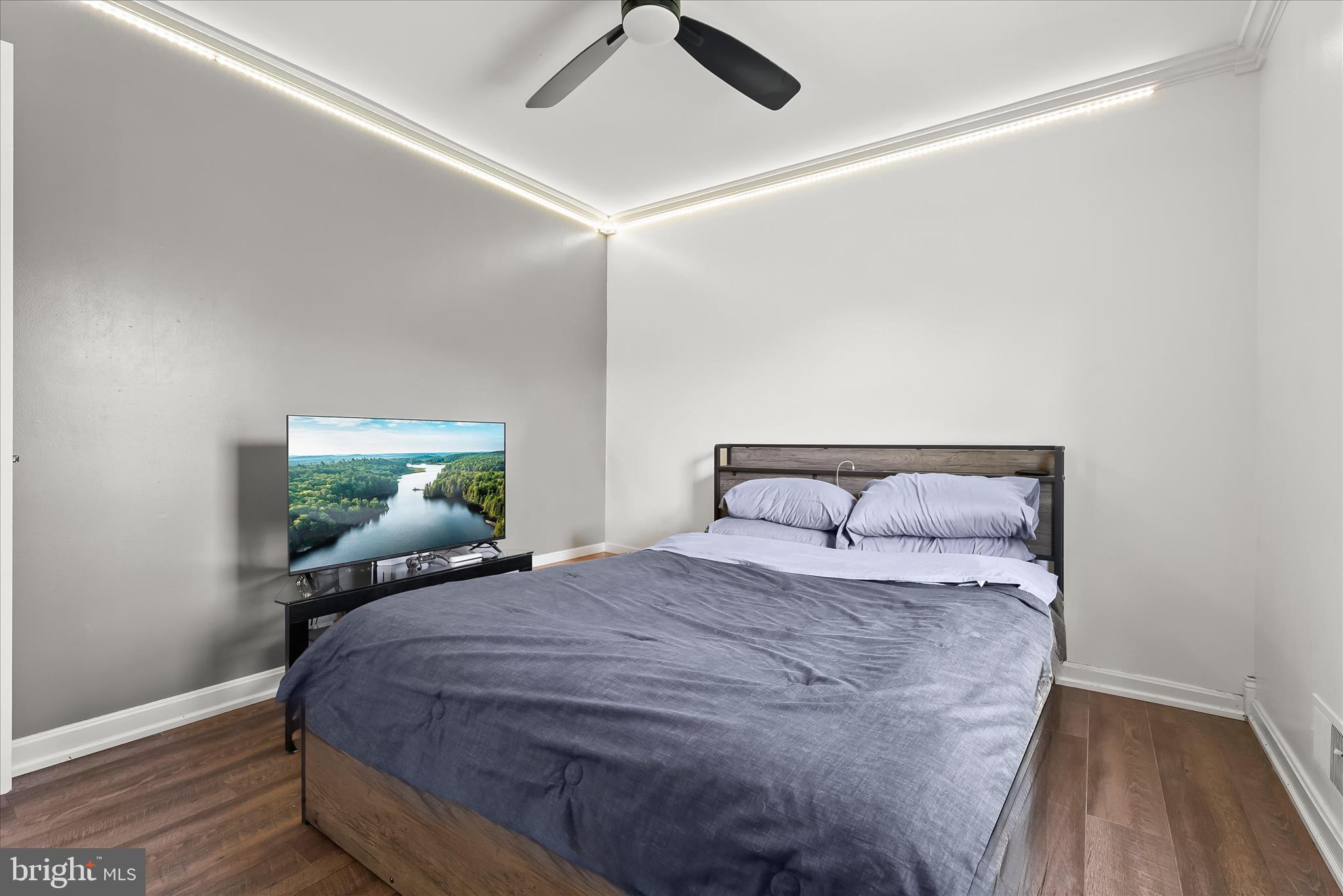 PARKSIDE - Residential