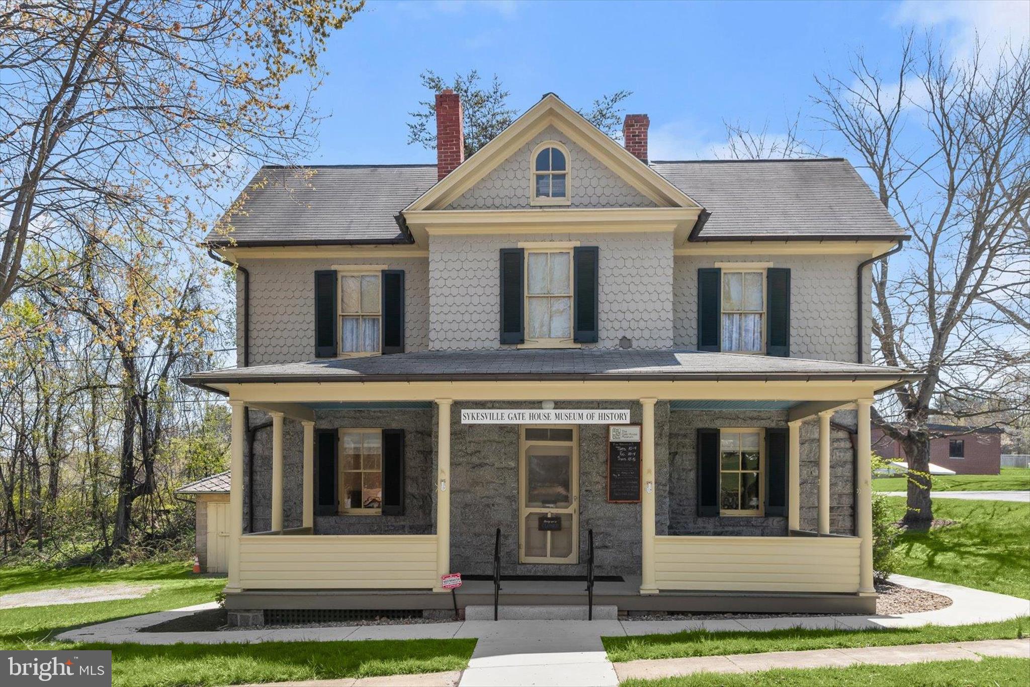 PARKSIDE - Residential