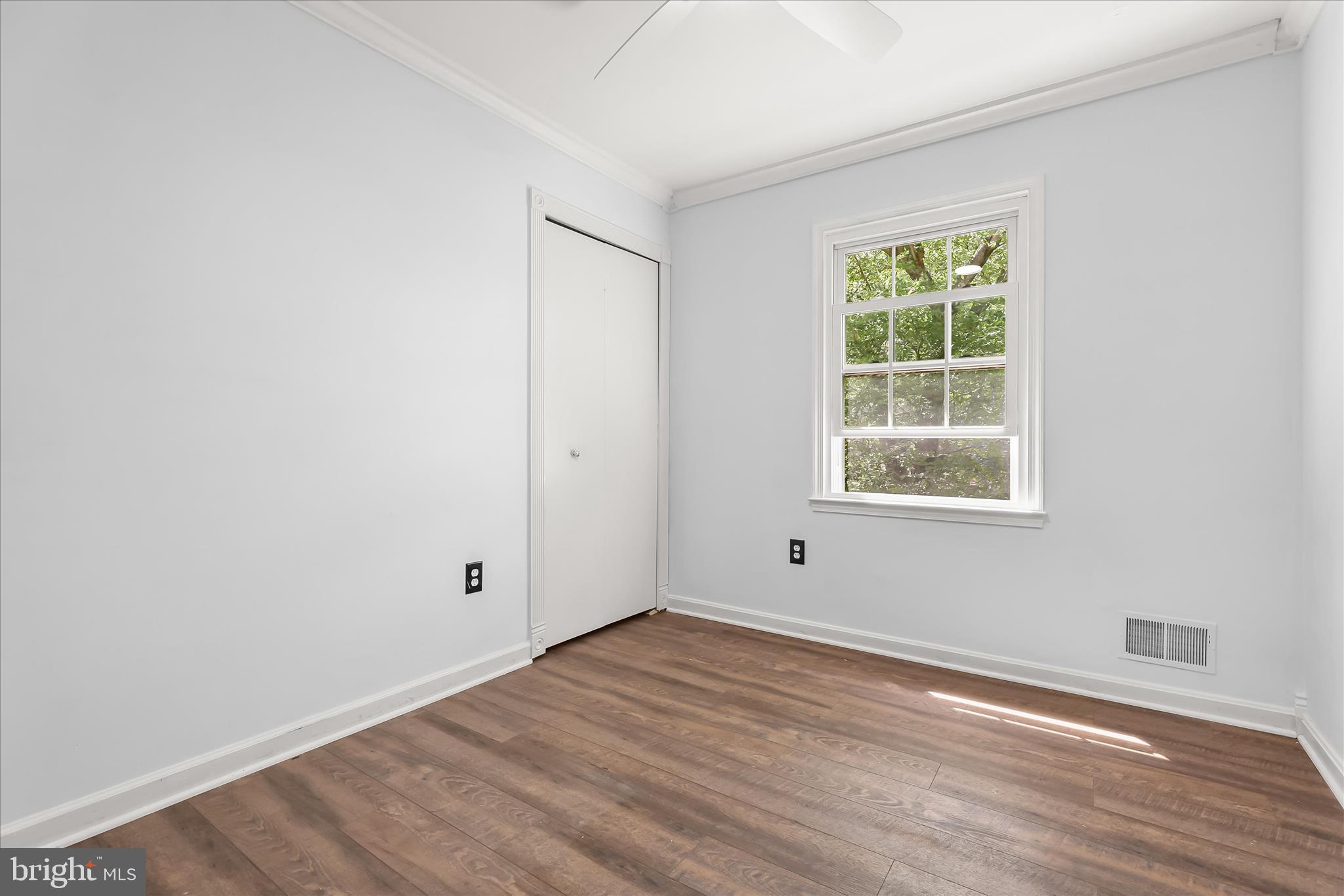 PARKSIDE - Residential