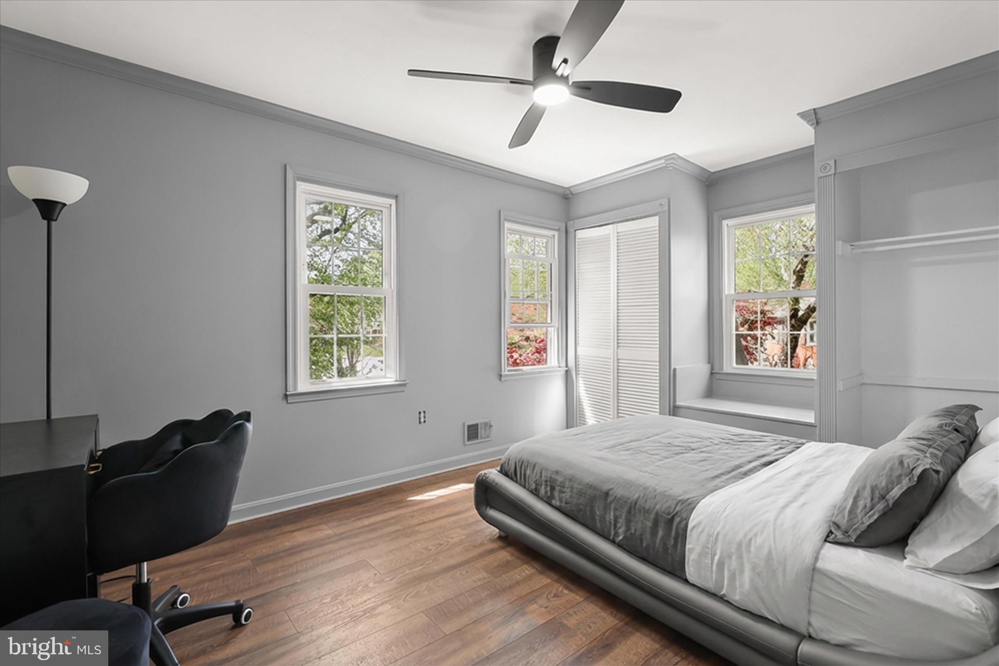 PARKSIDE - Residential